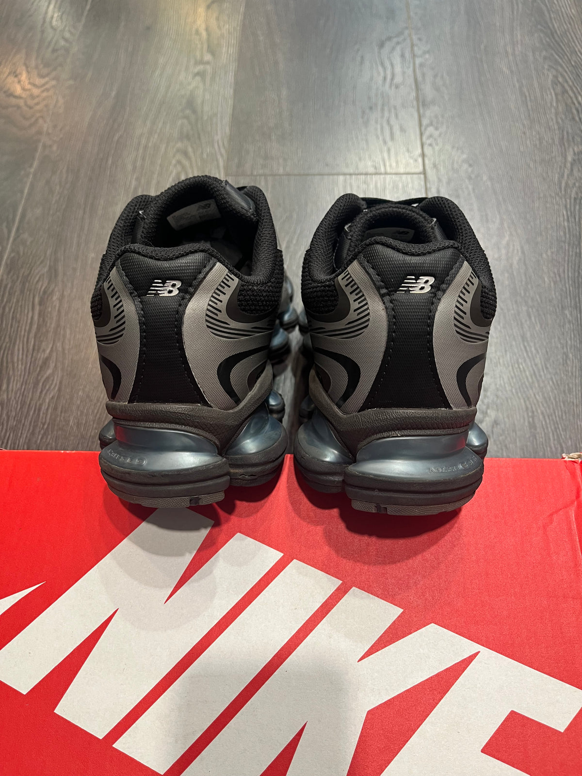 New Balance ABZORB 2000 Black Grey