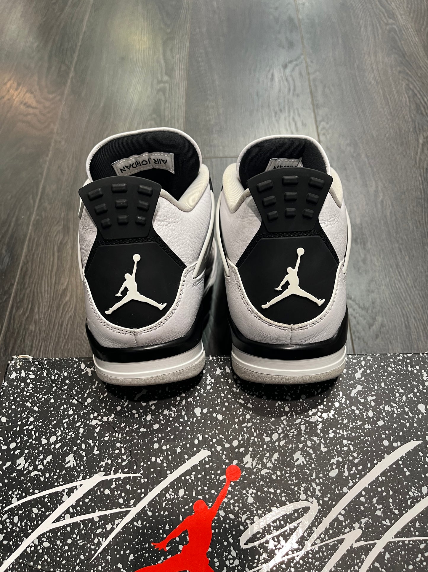 Air Jordan 4 Military Black