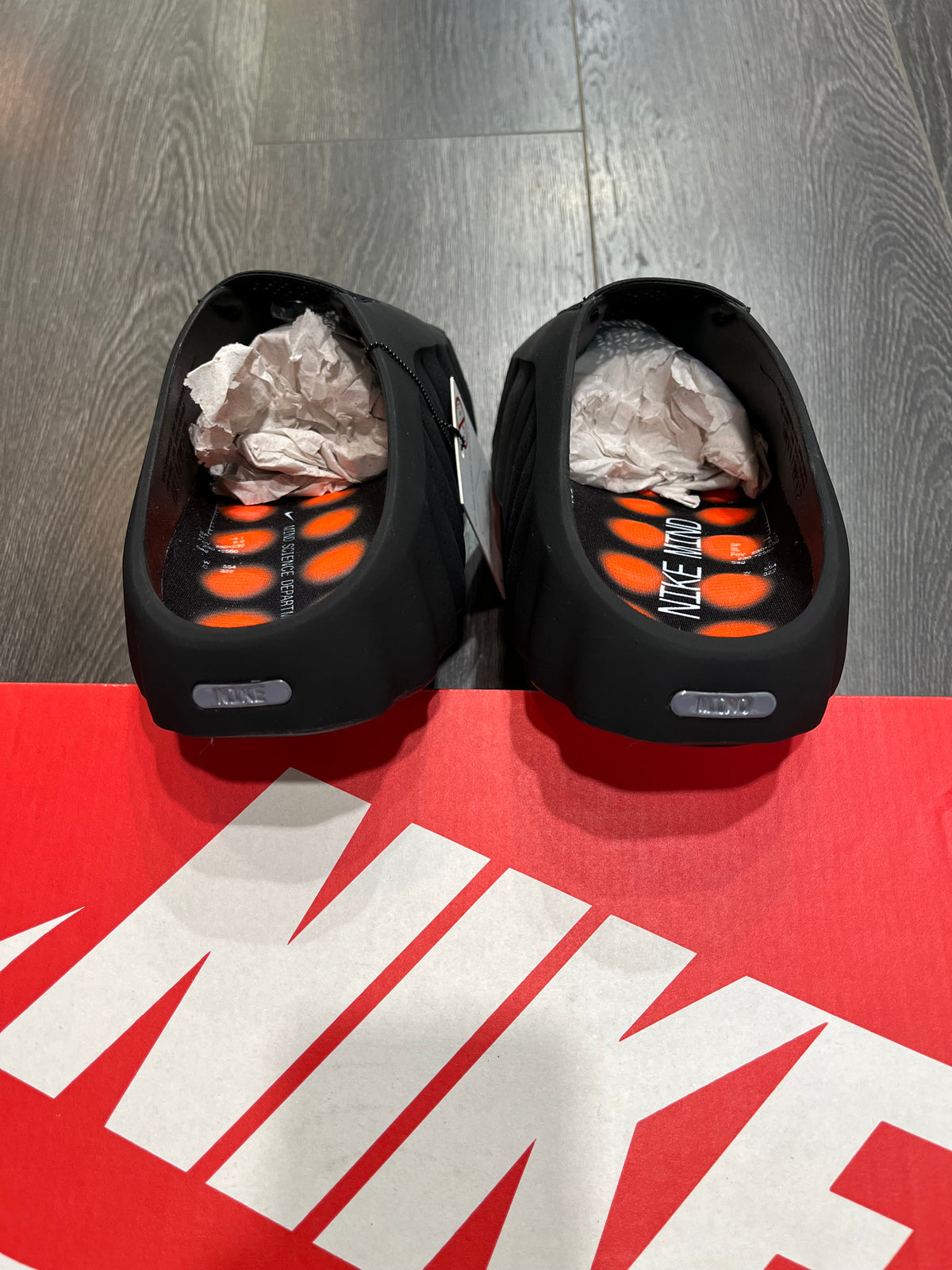 Nike Mind 001 Black Orange