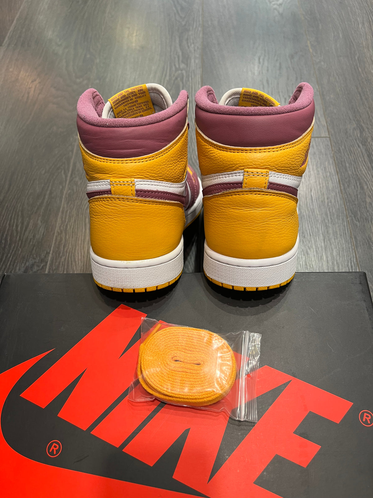 Air Jordan 1 Brotherhood