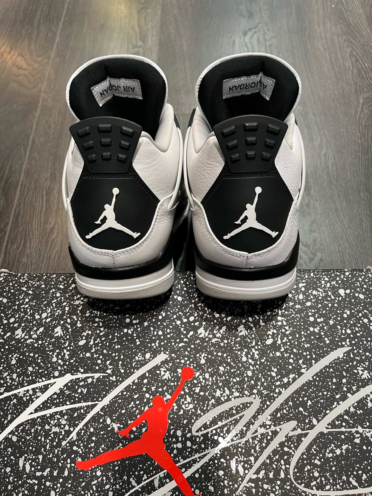 Air Jordan 4 Military Black
