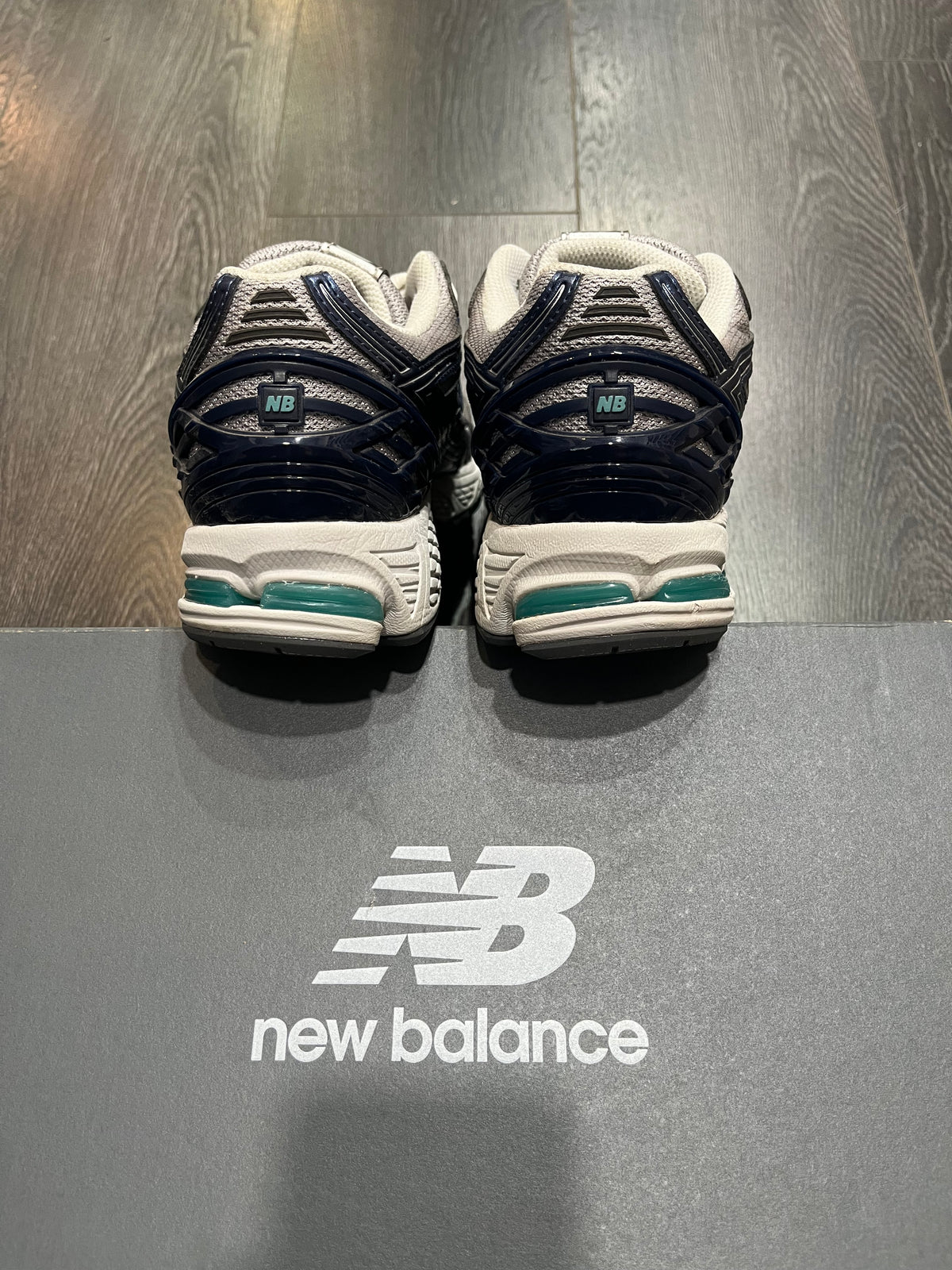 New Balance 1906R Metallic Blue