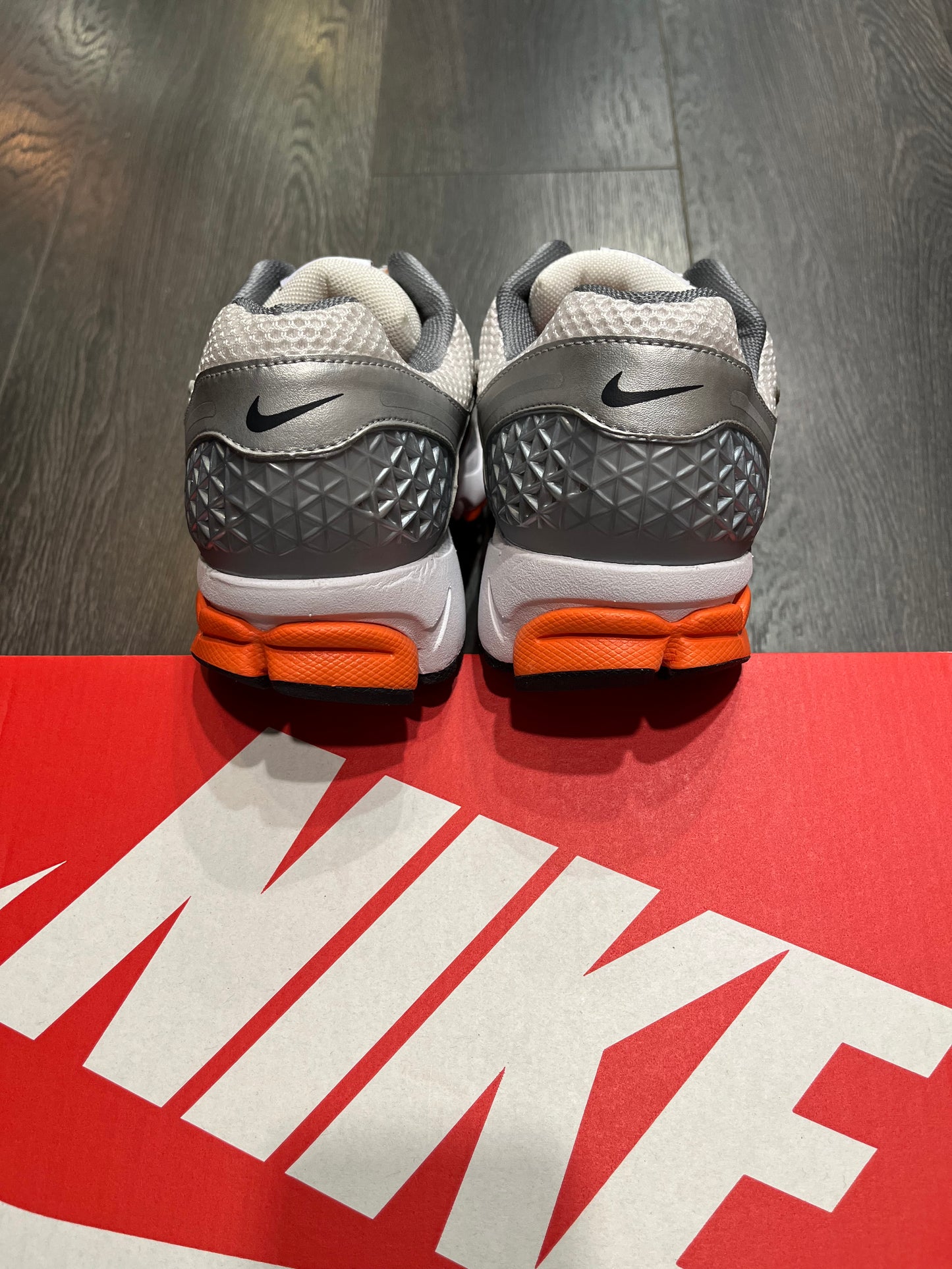 Nike Vomero 5 Fluffy Dark Obsidian Orange