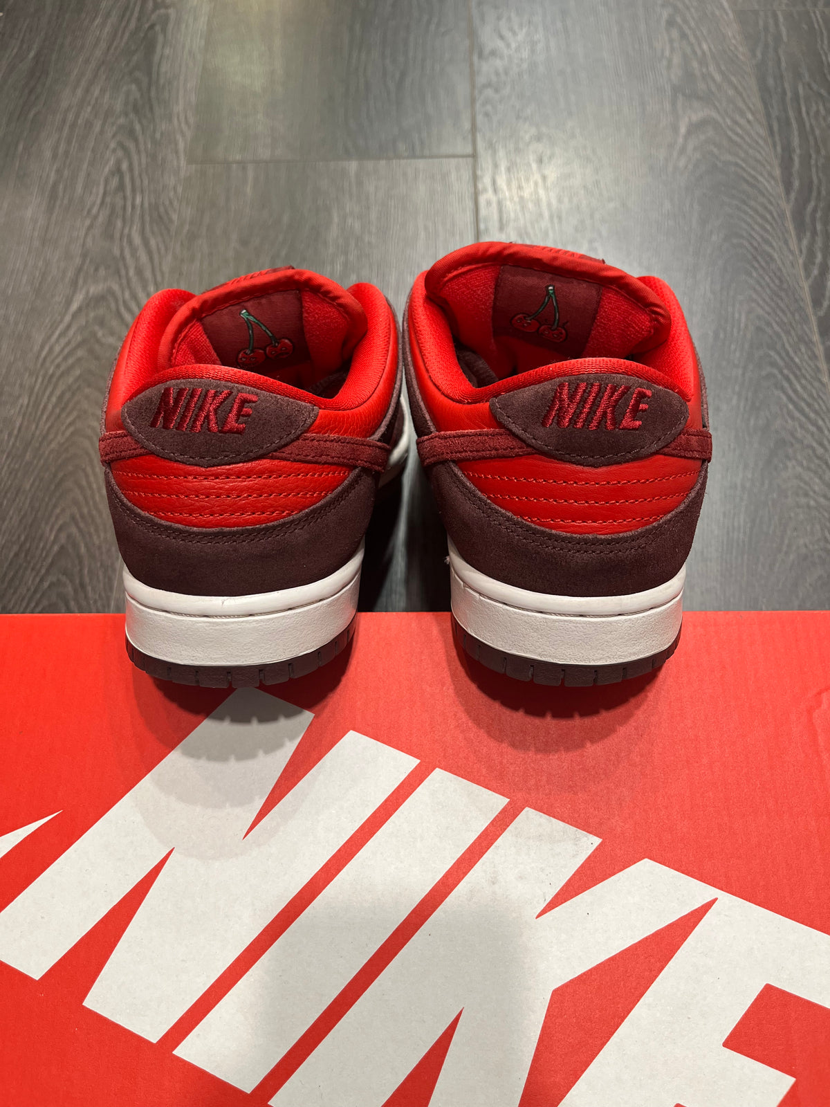 Nike Dunk SB Low Cherry