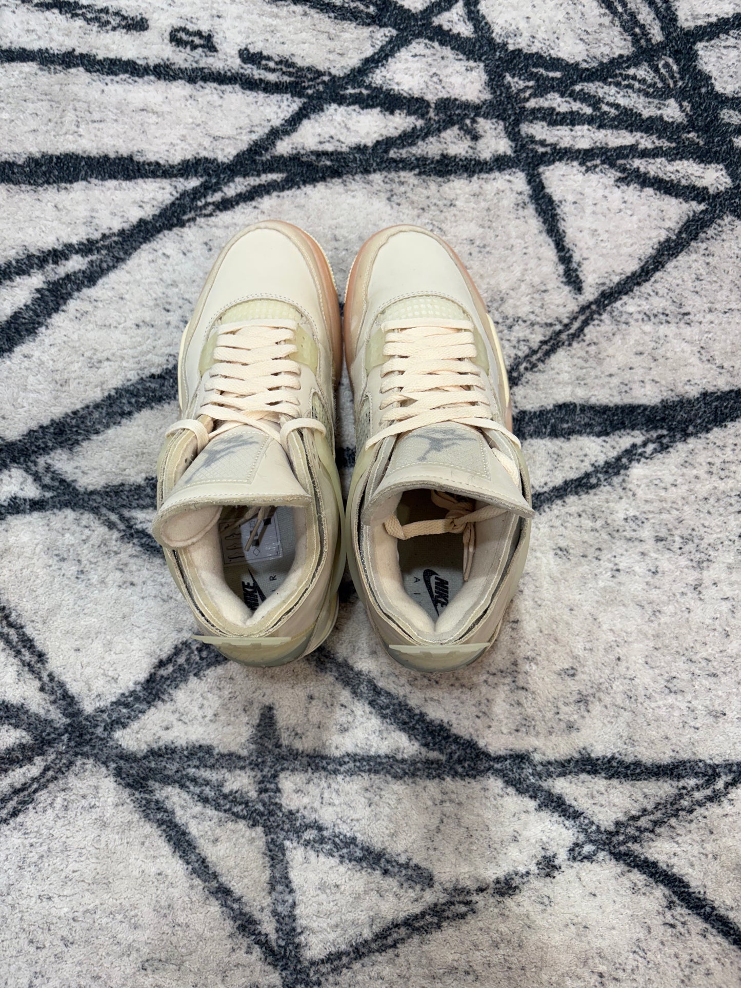 Air Jordan 4 Off White Sail