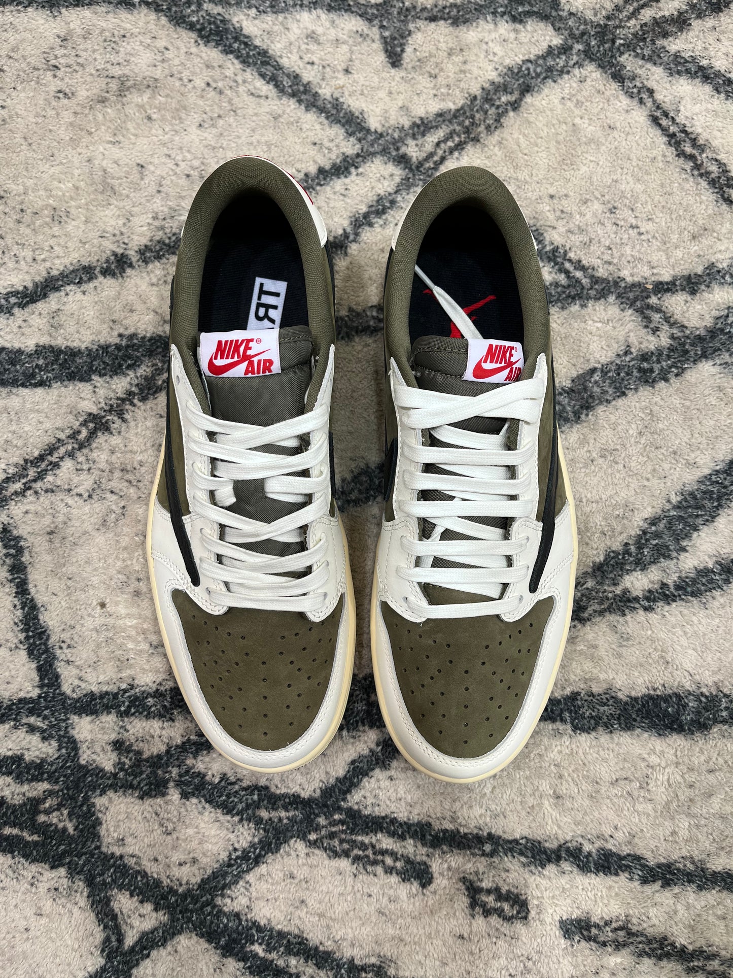 Air Jordan 1 Travis Medium Olive