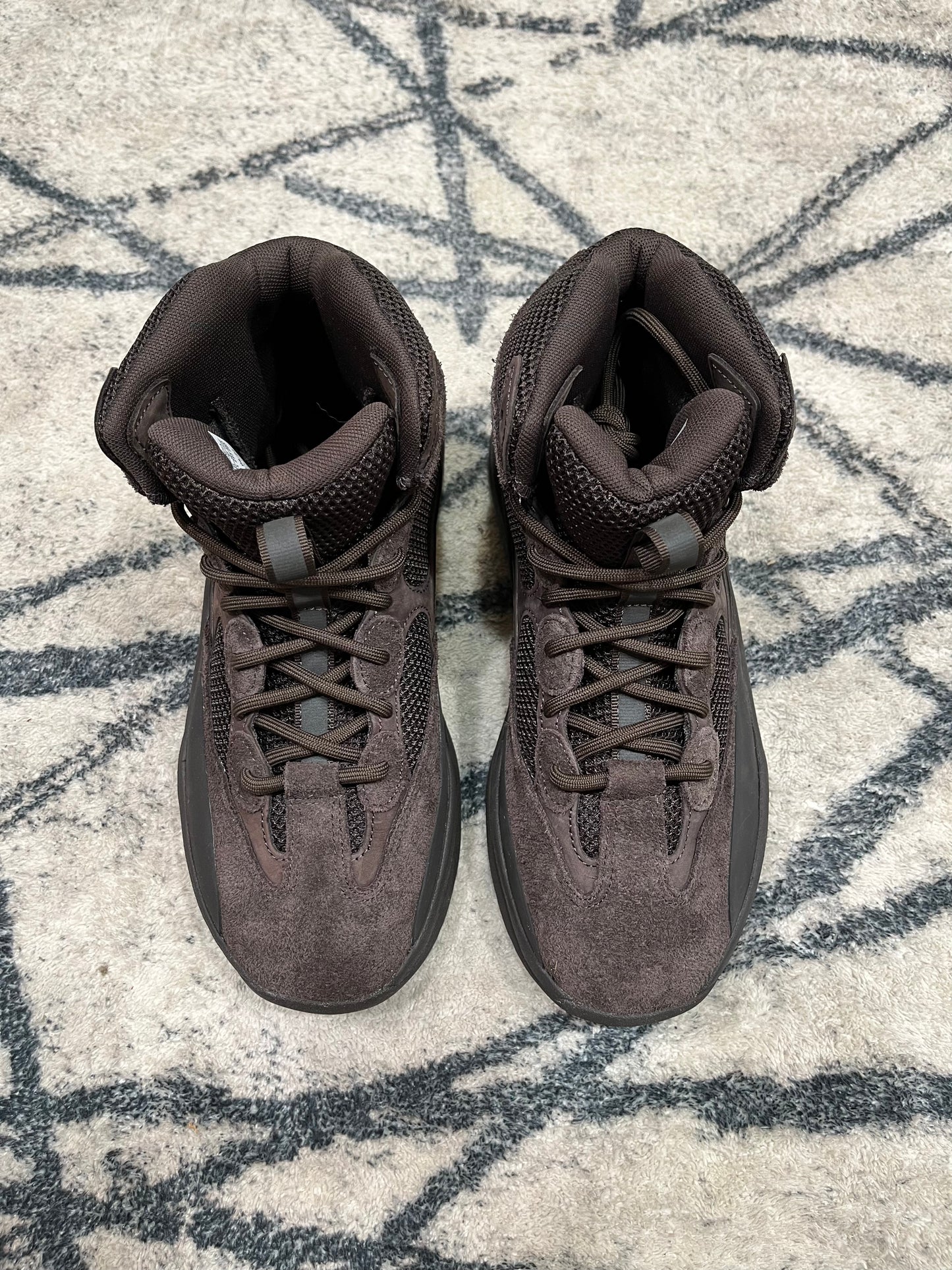 Yeezy Boots Oil