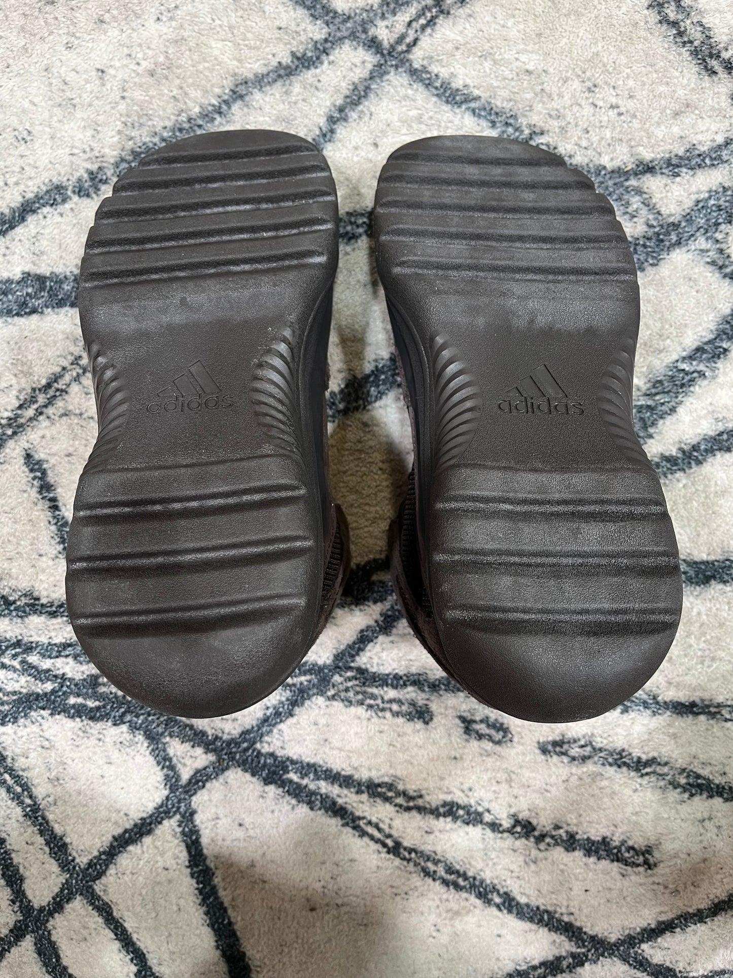 Yeezy Boots Oil