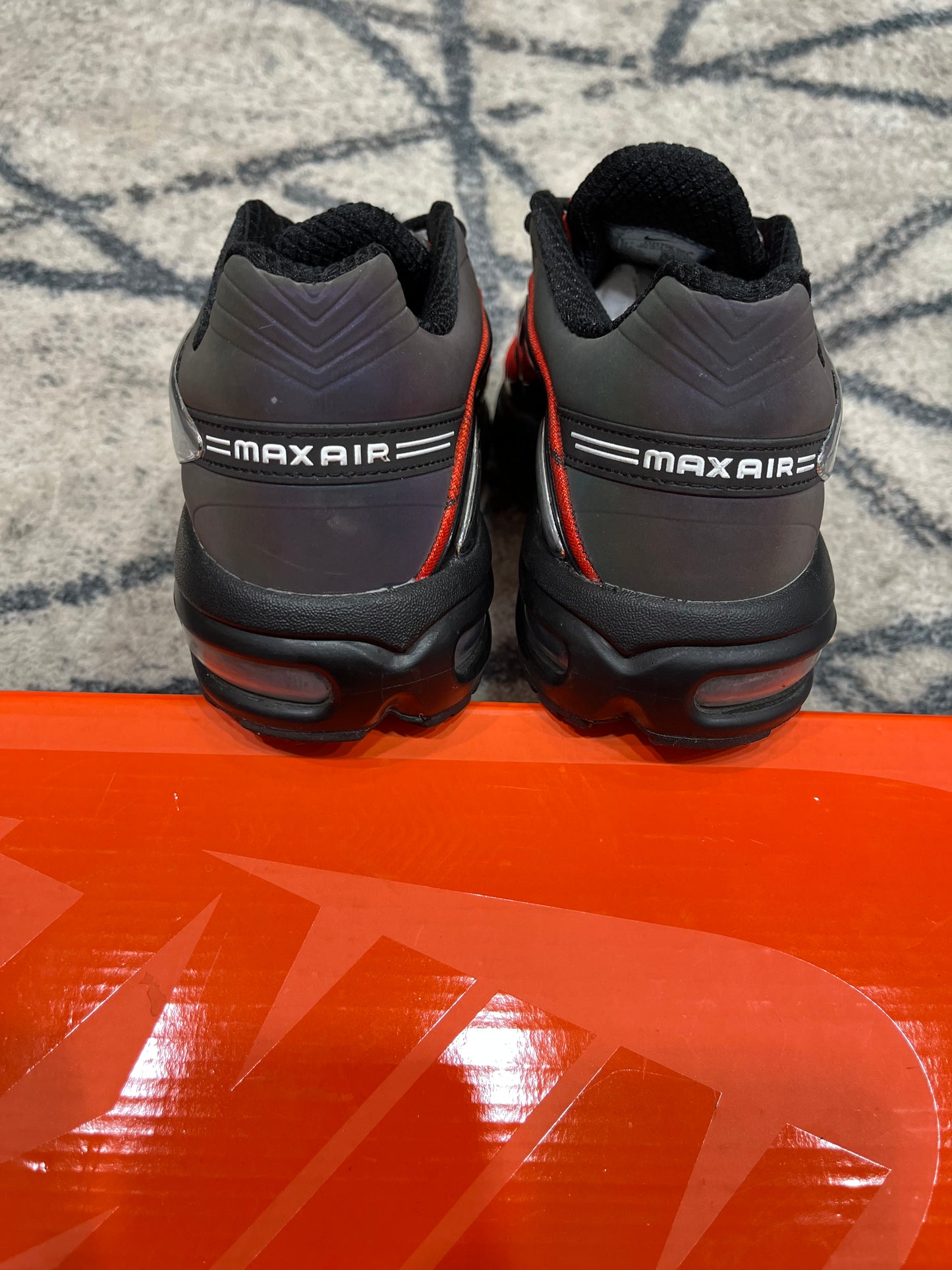 Nike Skepta Tailwind Red