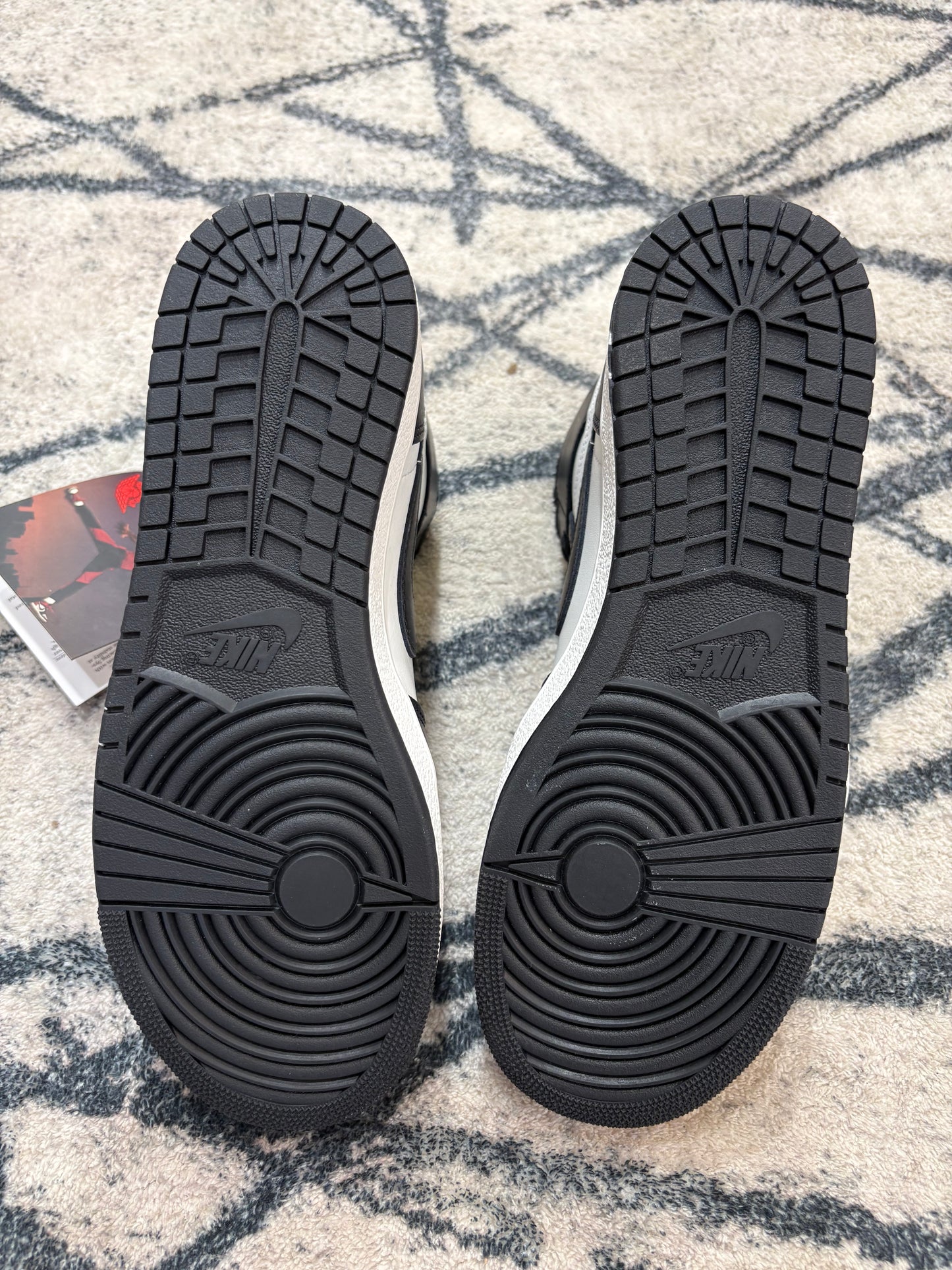 Air Jordan 1 Black Summit White