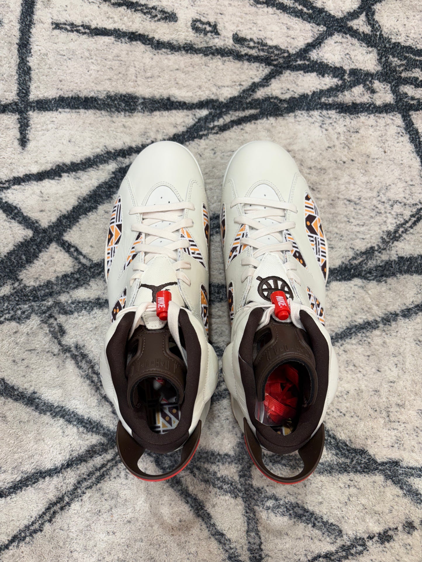 Air Jordan 6 Quai 54