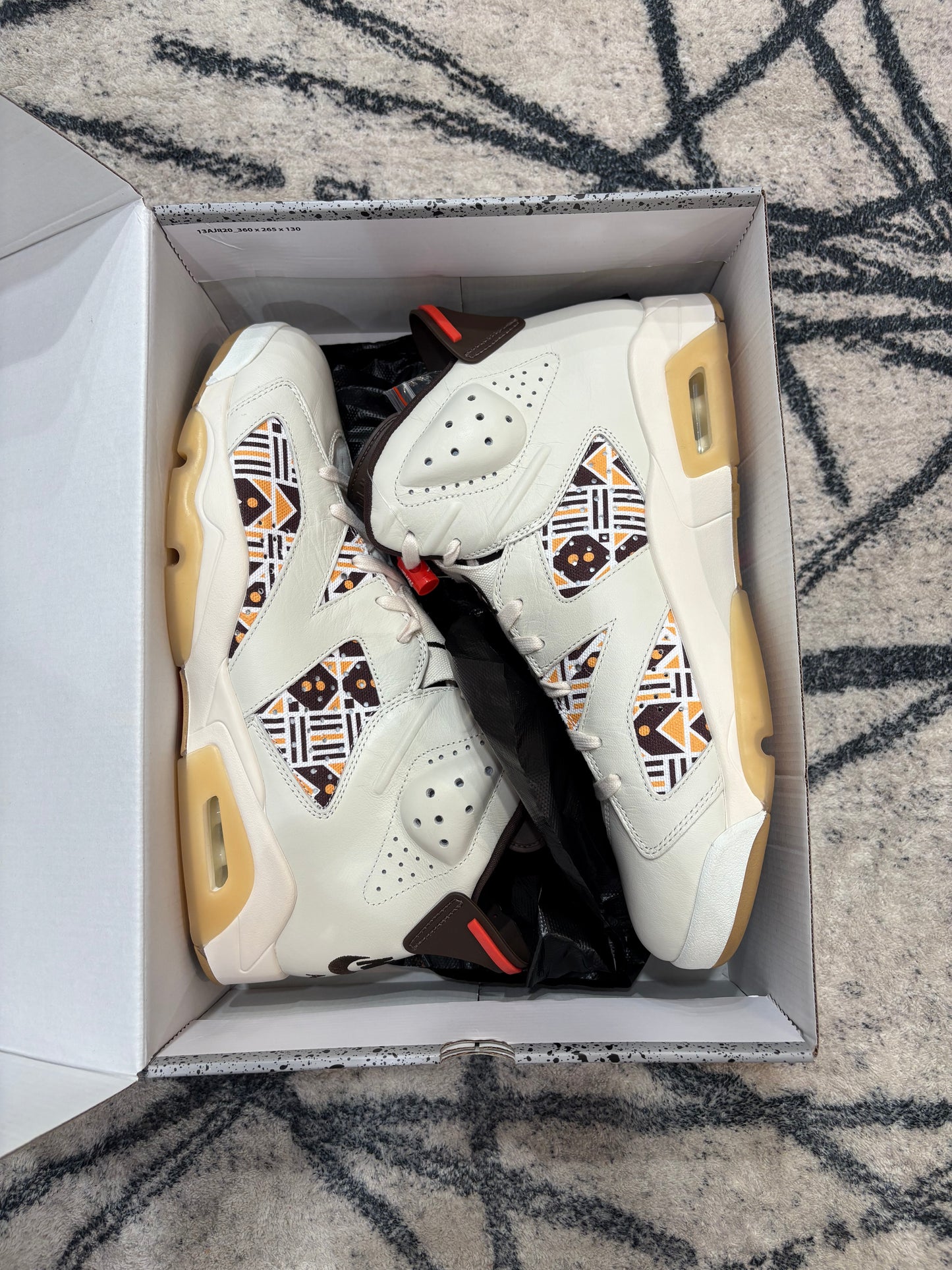 Air Jordan 6 Quai 54