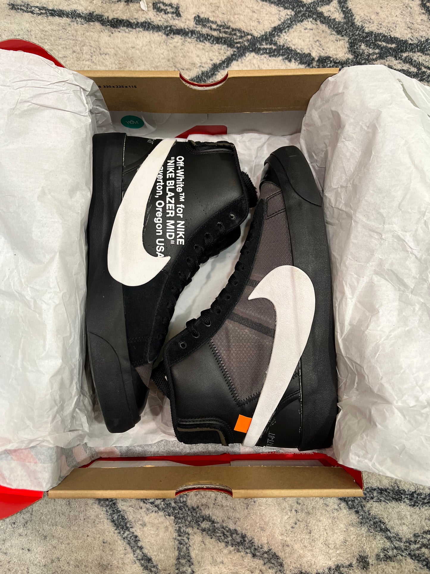 Nike Blazer Off White