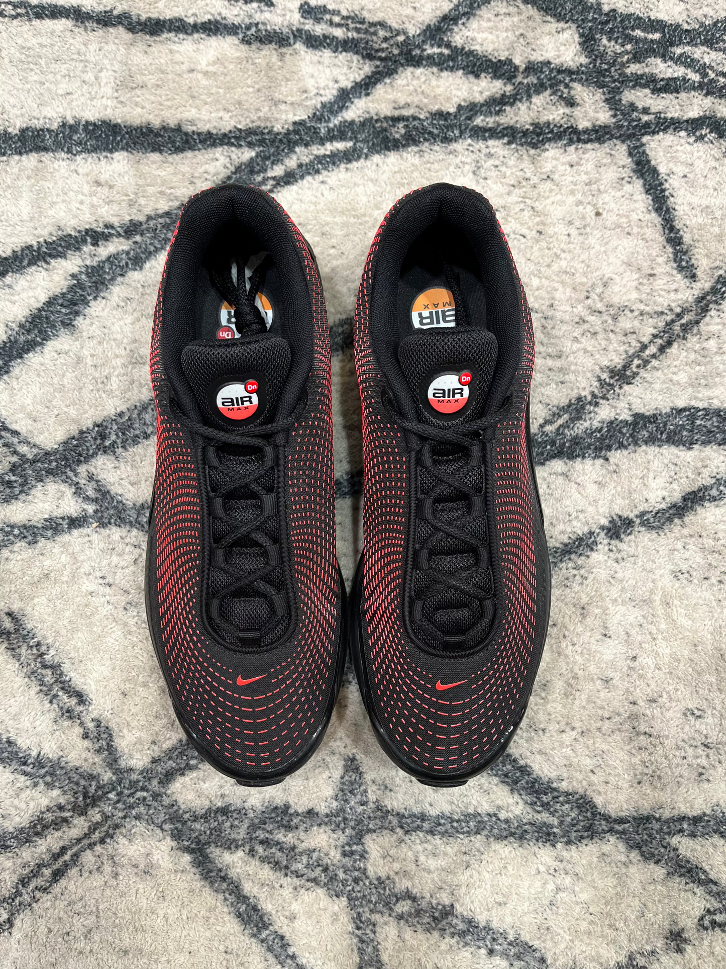 Nike Air Max DN Cramoisi