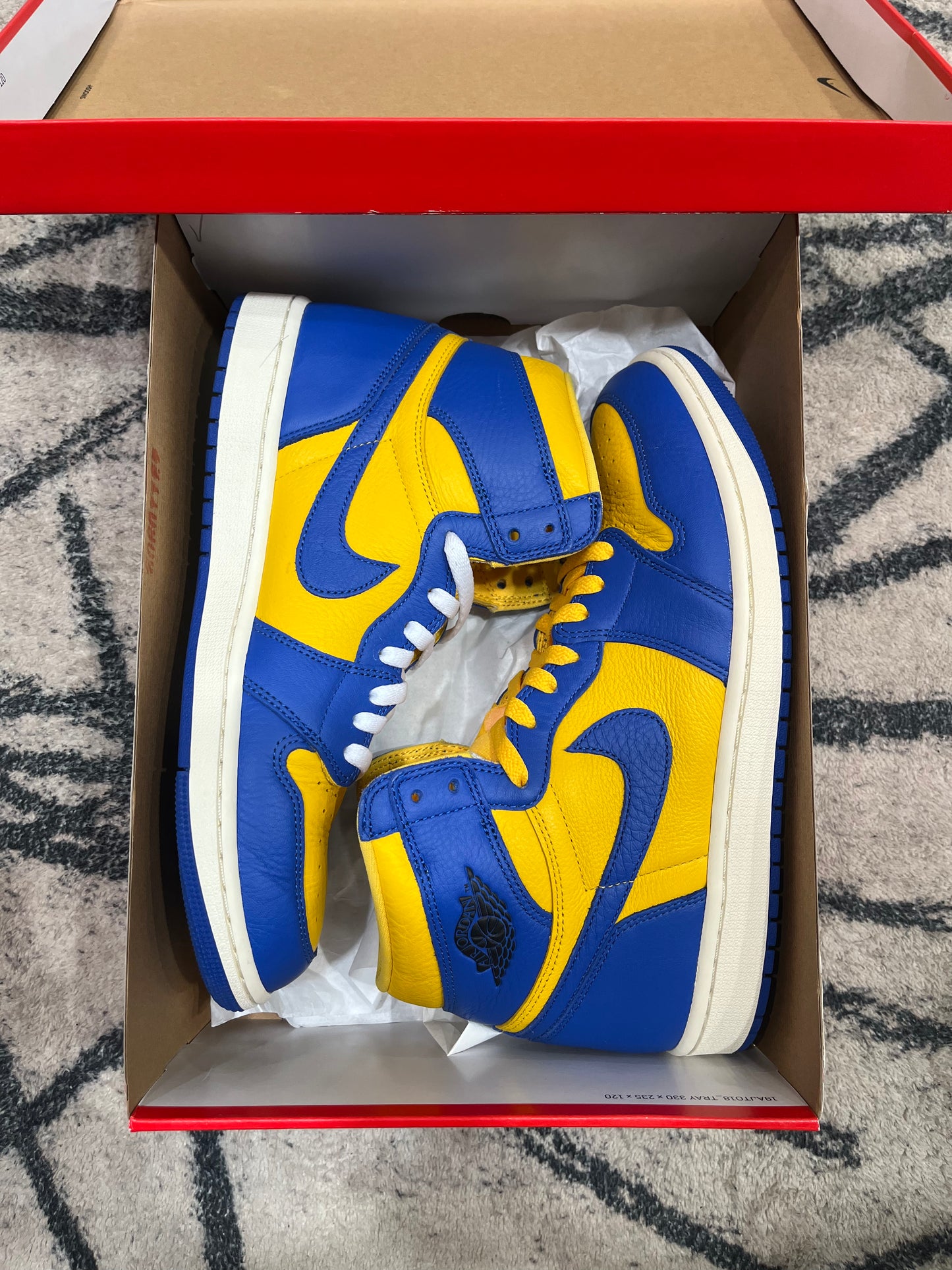 Air Jordan 1 High Laney