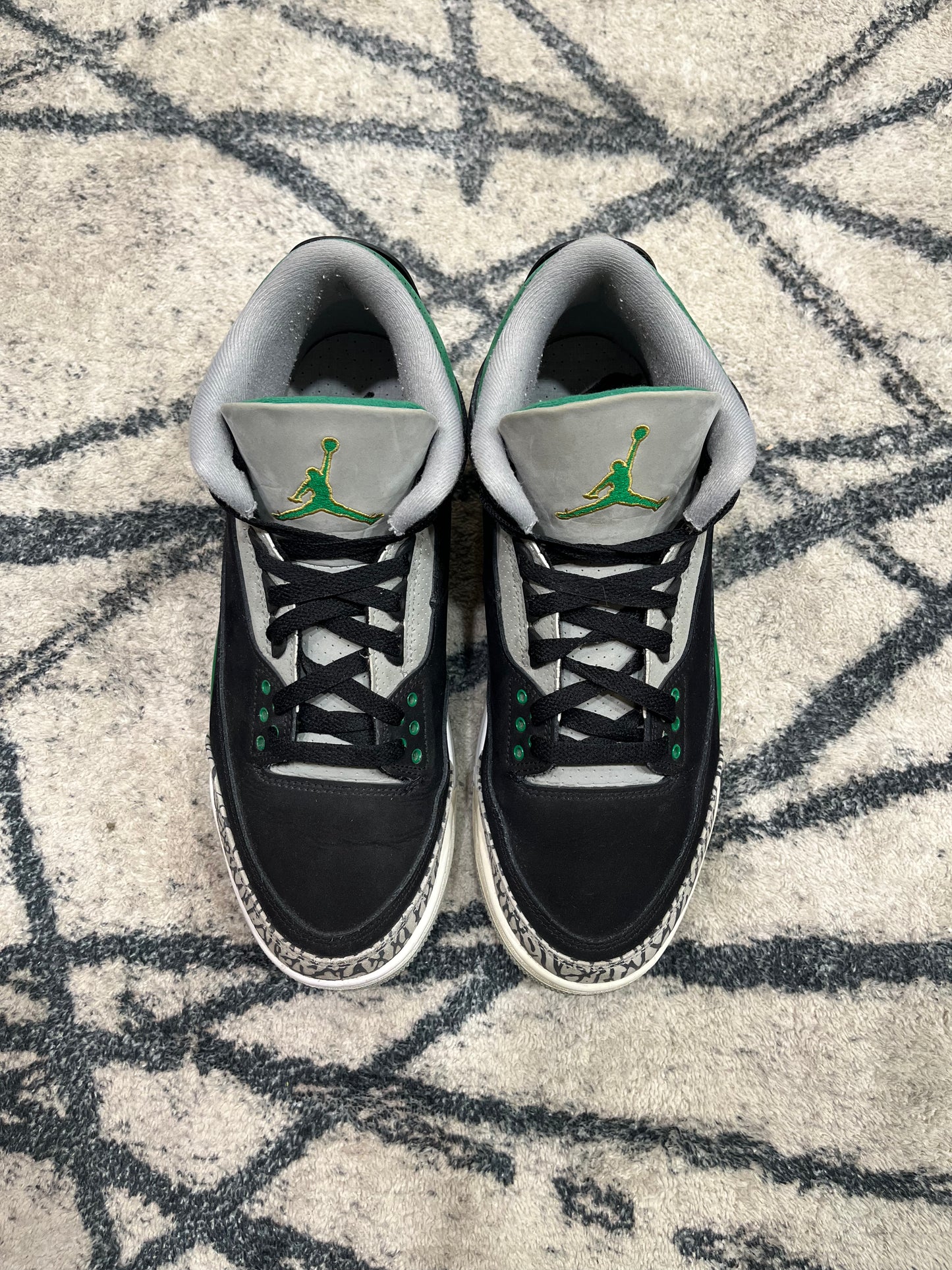 Air Jordan 3 Pine Green