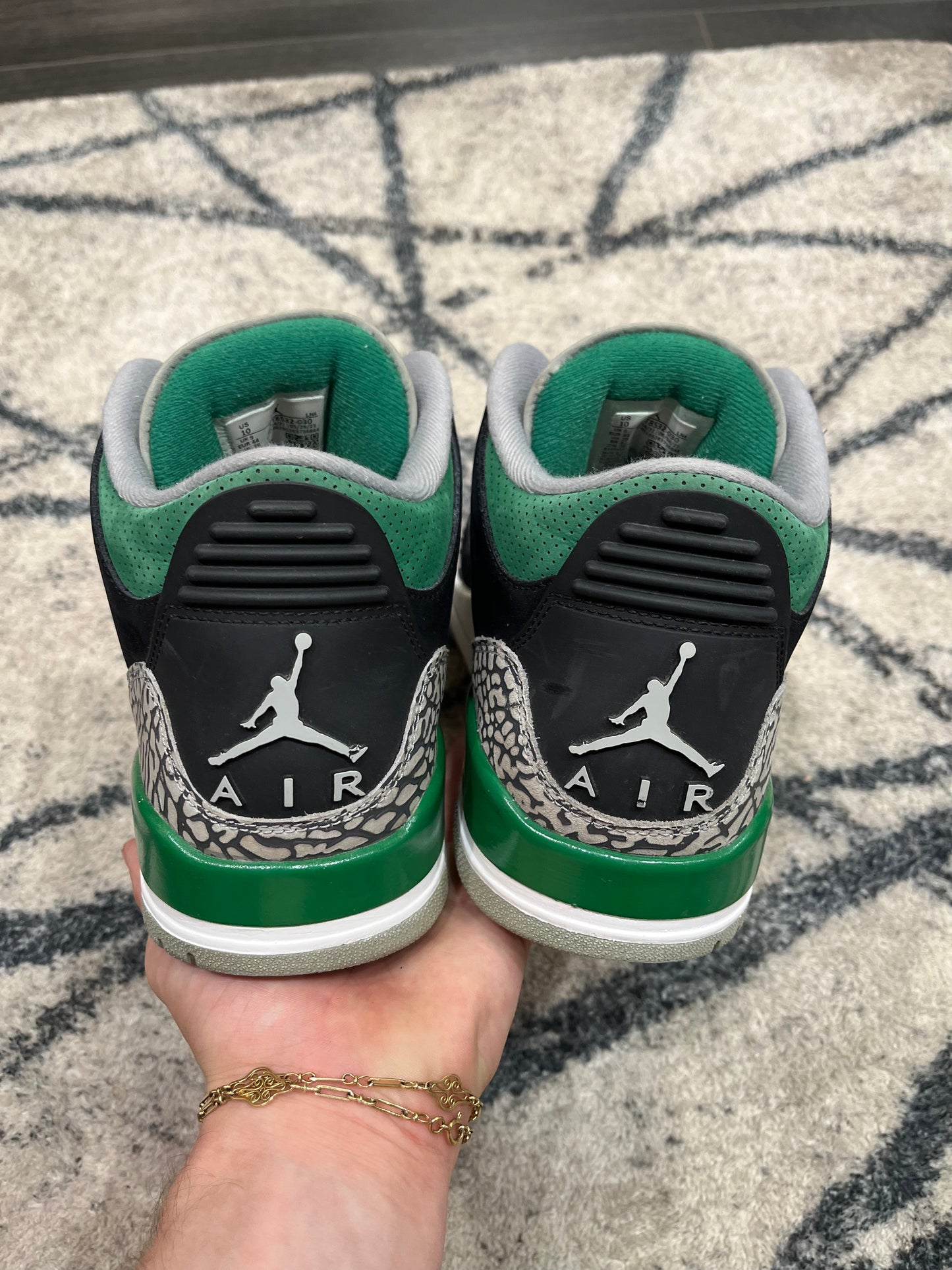 Air Jordan 3 Pine Green