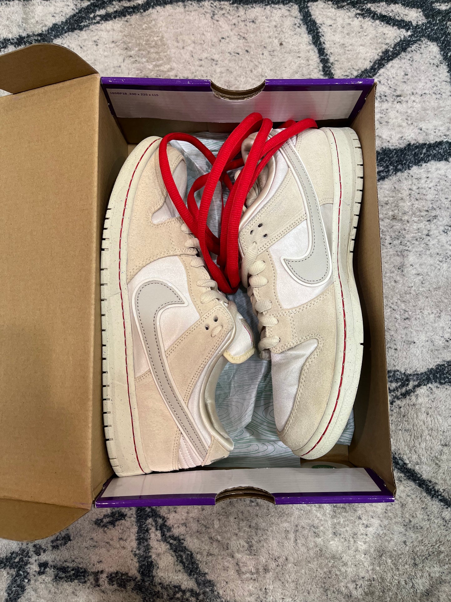 Nike Dunk SB City Of Love
