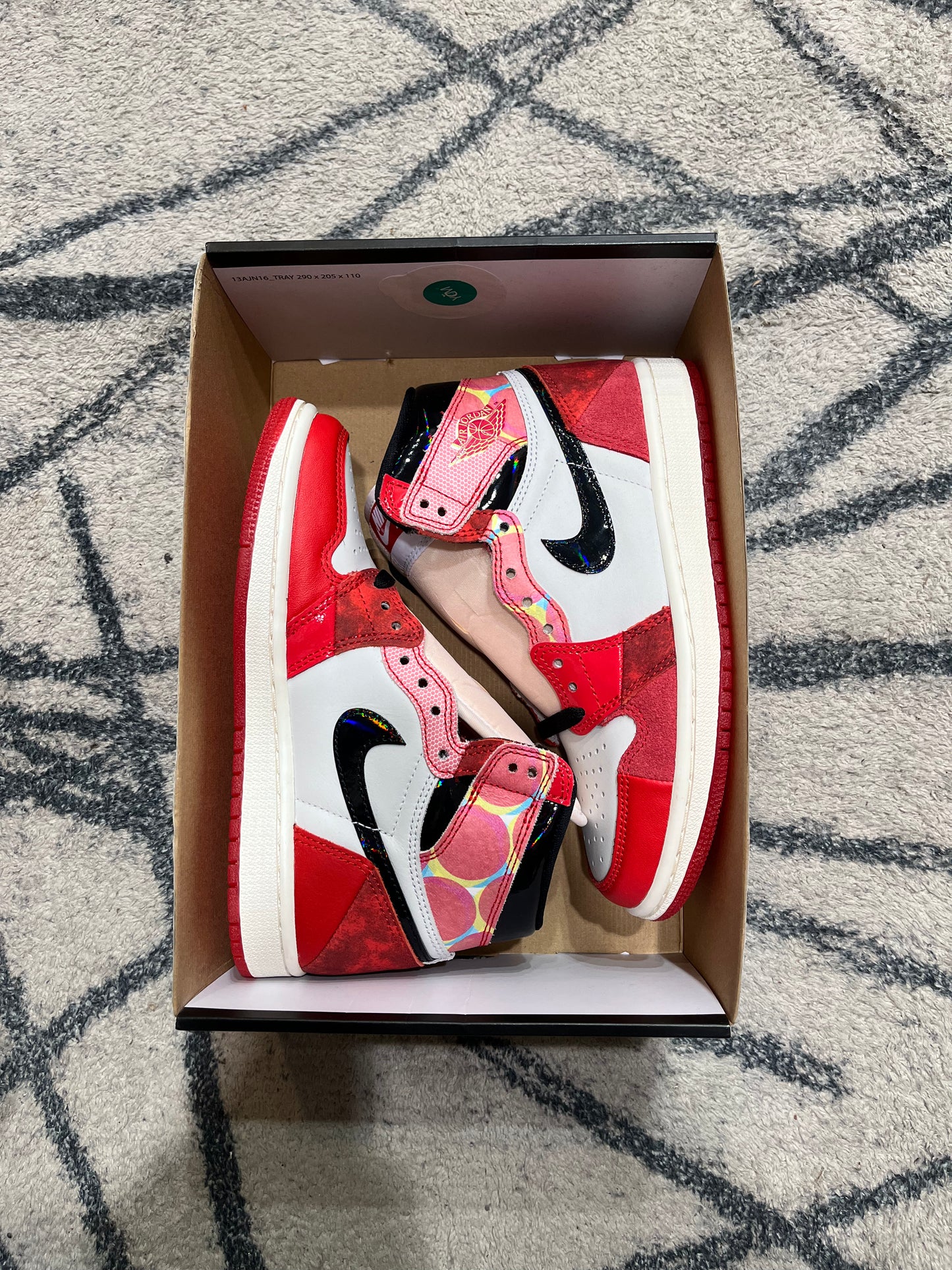Air Jordan 1 Sipderman Accros The Multiverse