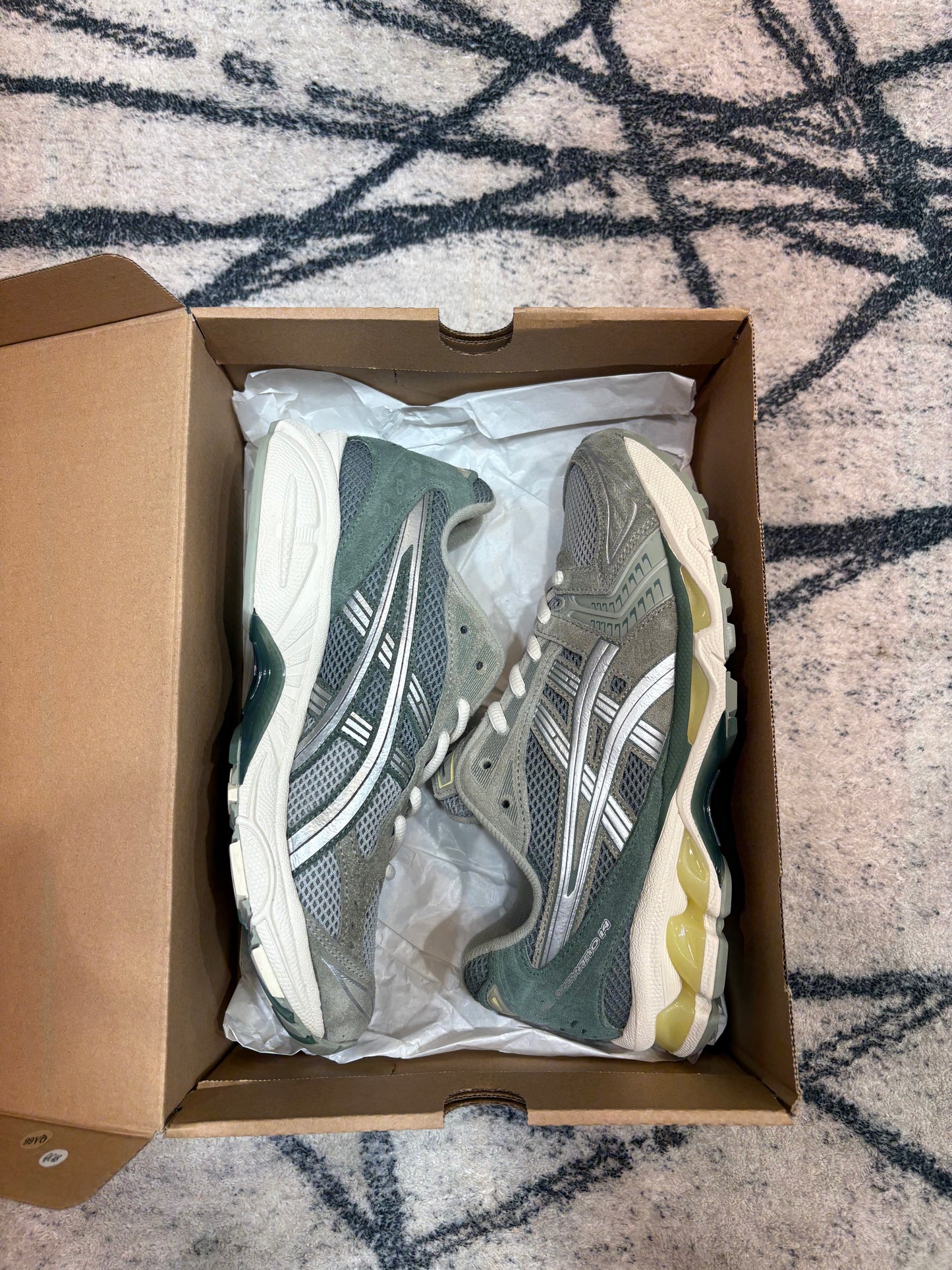 Asics Gel Kayano 14 Olive Grey