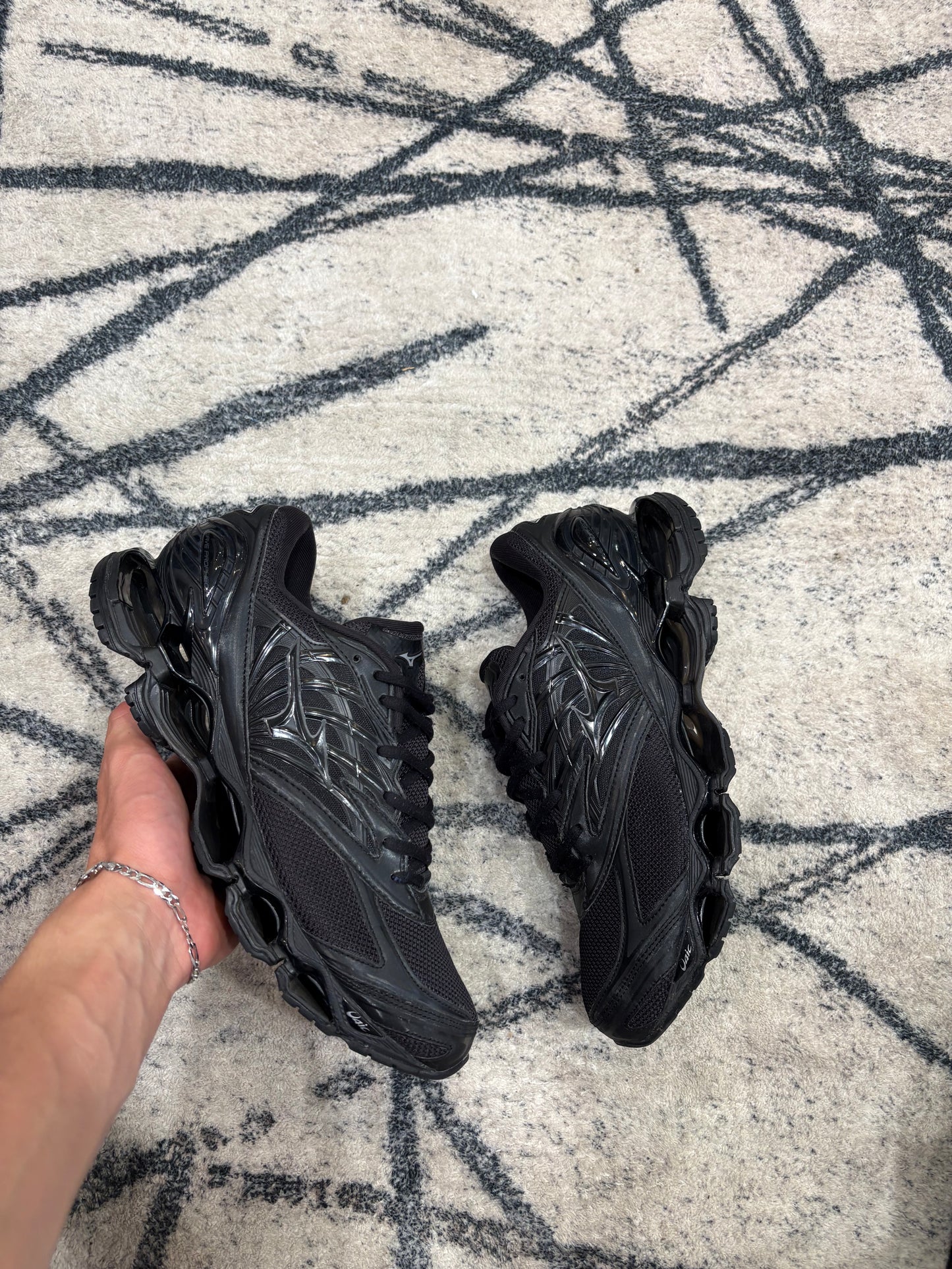 Mizuno Wave Prophecy Black