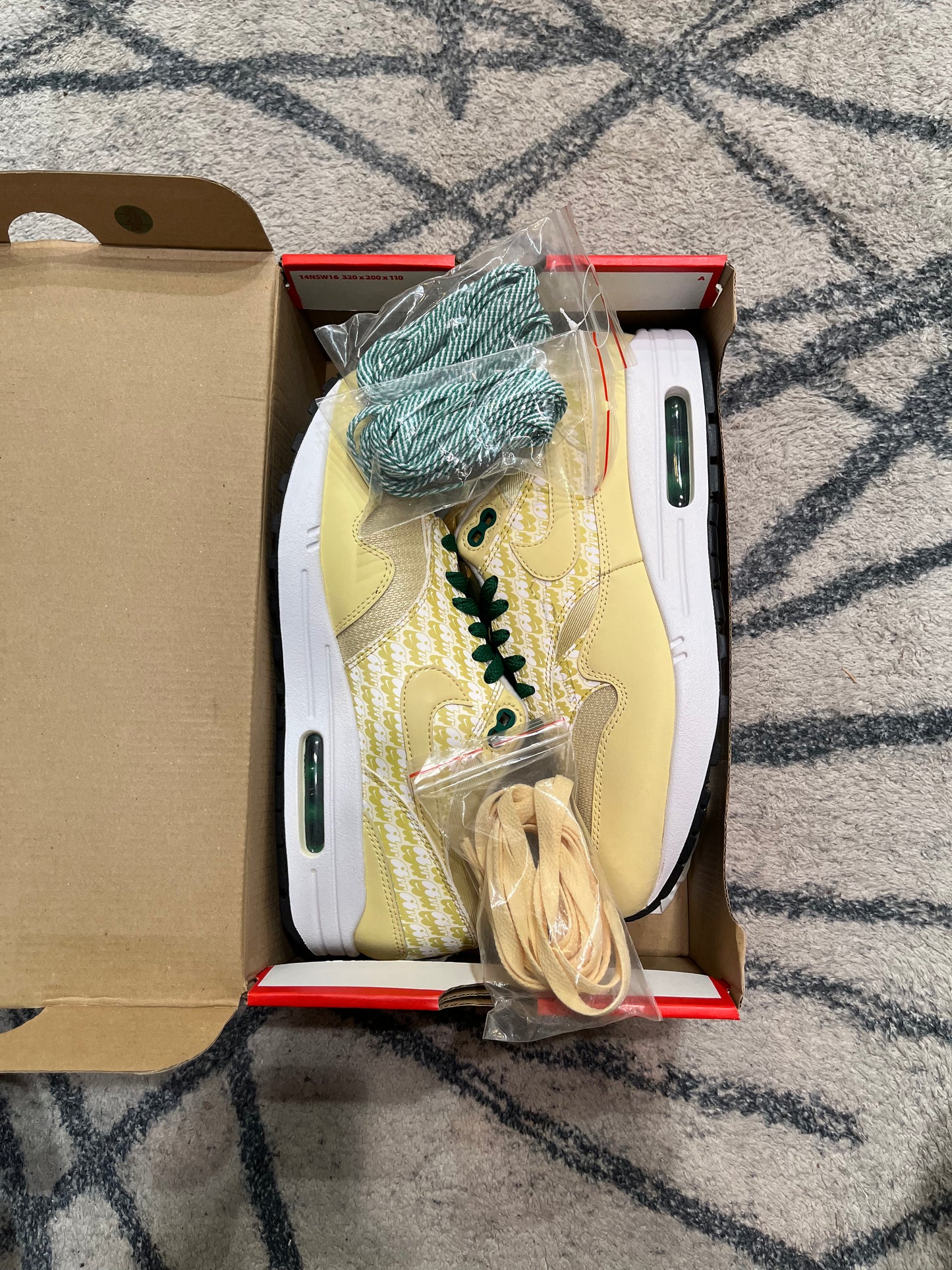 Nike Air Max 1 Lemonade