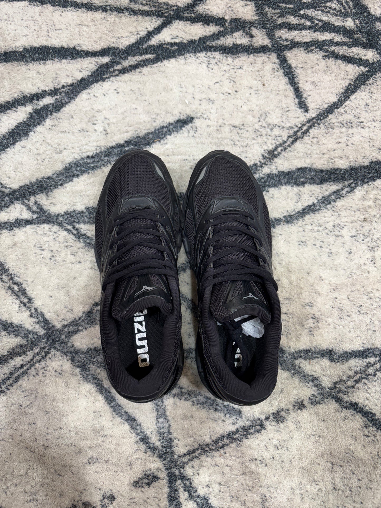 Mizuno Wave Prophecy Black