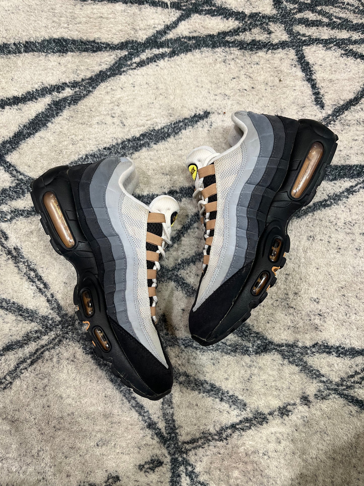 Nike Air Max 95 Yellow Strike