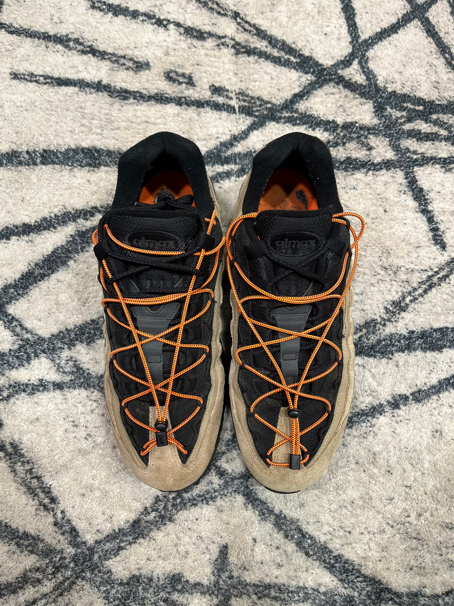 Nike Air Max 95 Khaki Total Orange