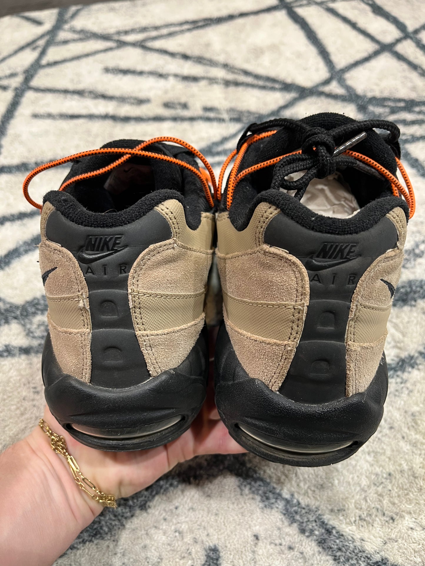 Nike Air Max 95 Khaki Total Orange