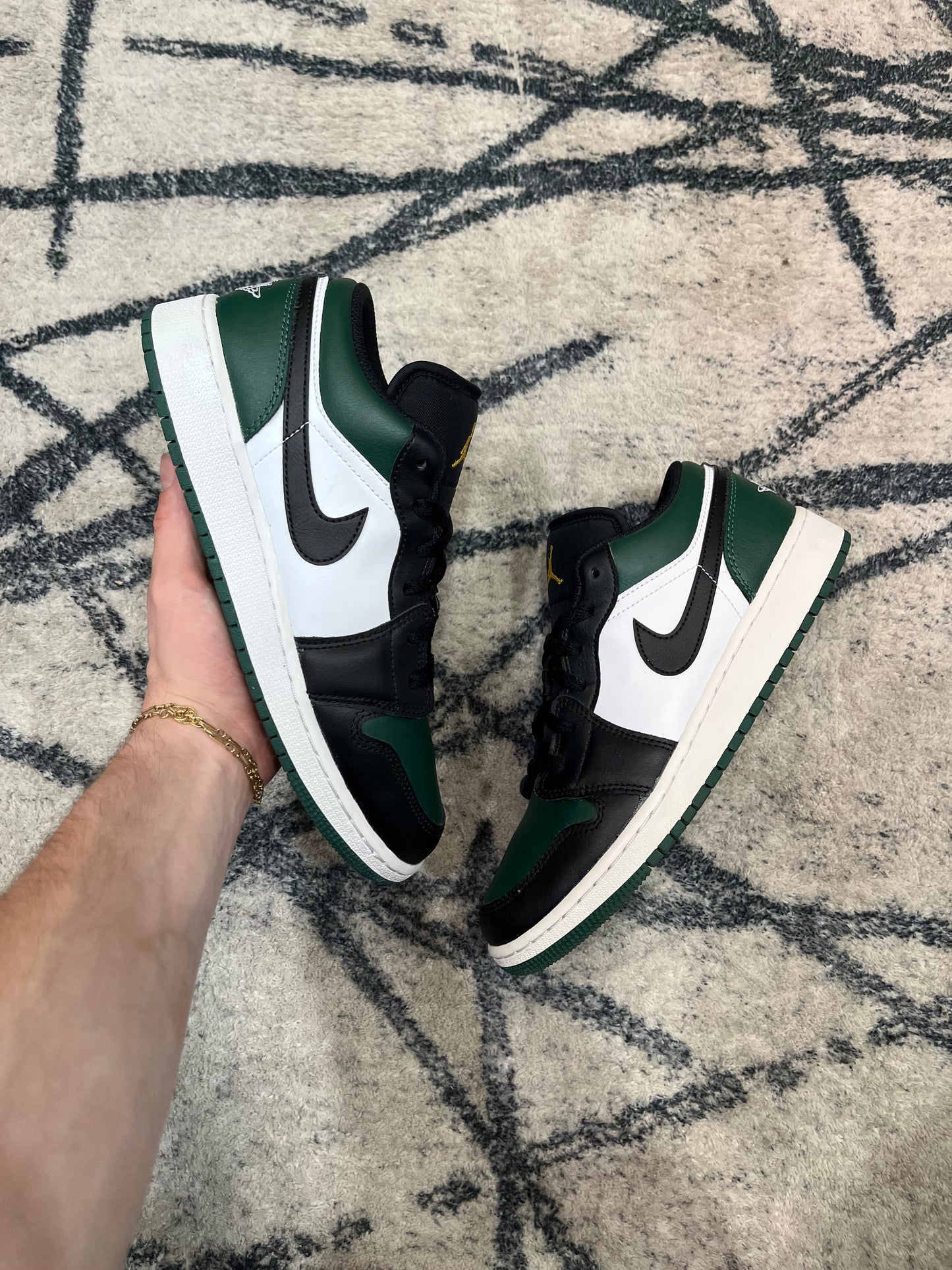 Air Jordan 1 Green Toe