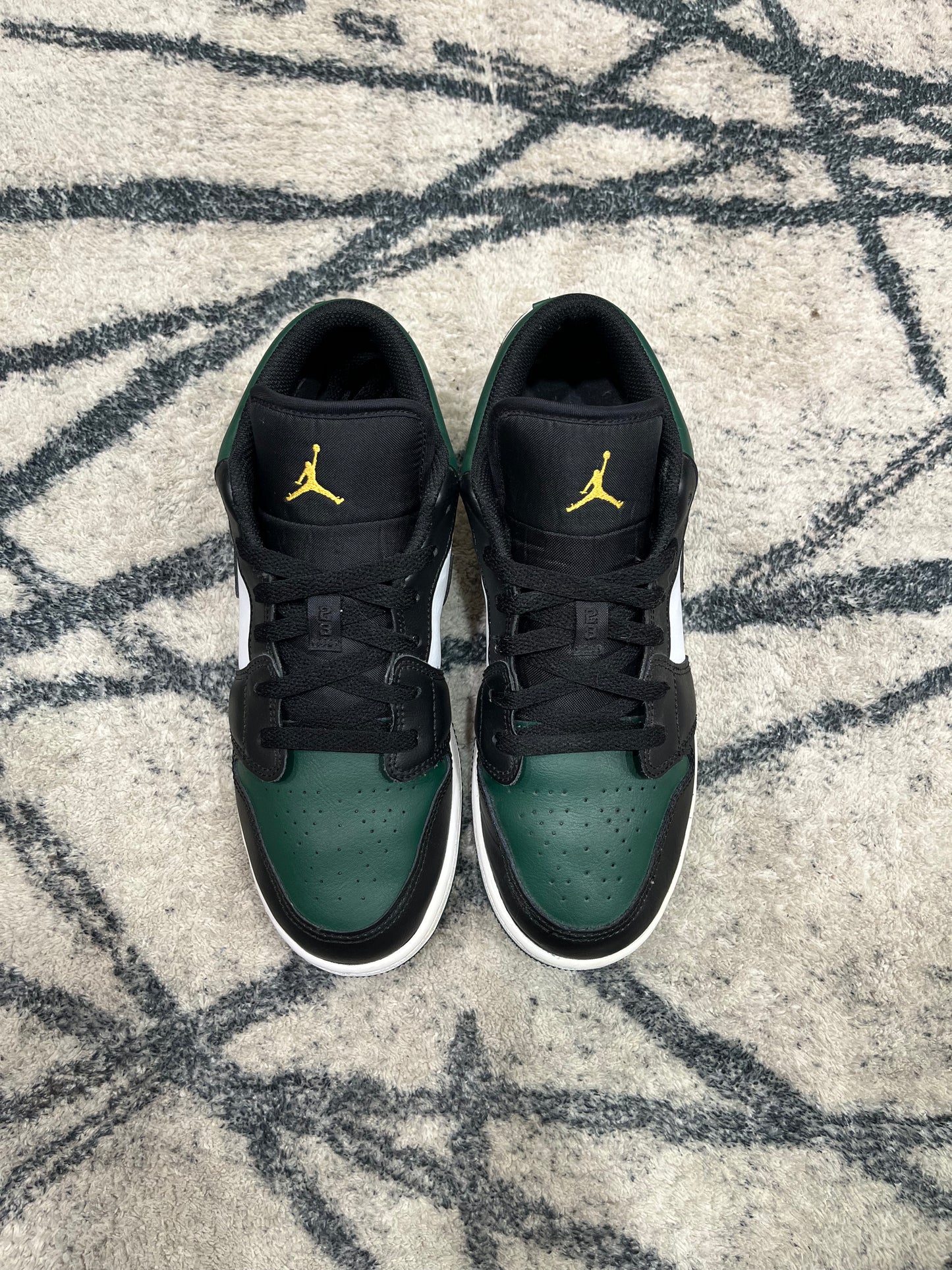 Air Jordan 1 Green Toe
