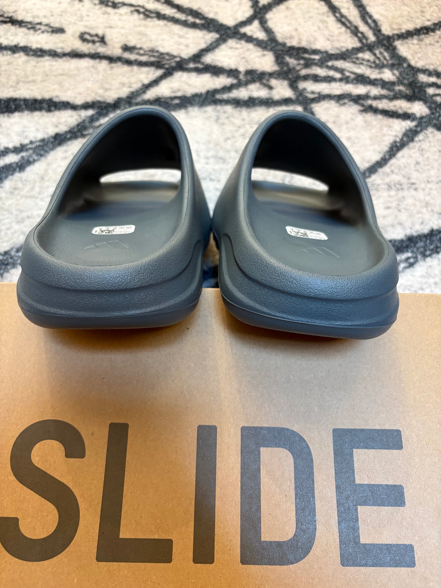 Yeezy Slide Slate Marine