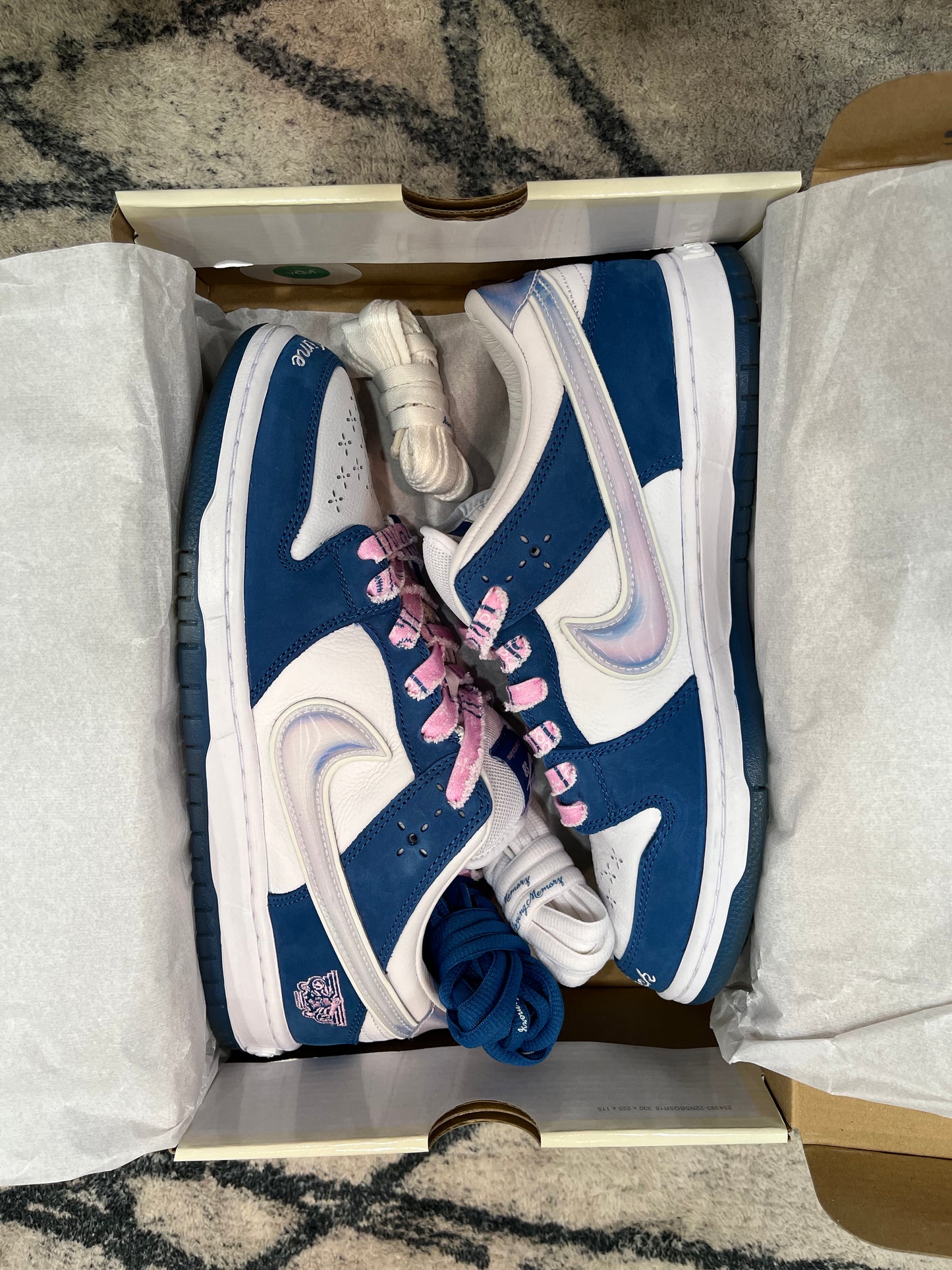 Nike Dunk SB Born And Raised