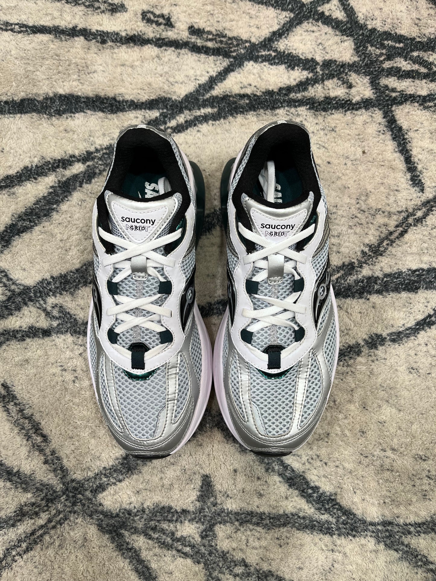 Sauconny Grid NXT Green