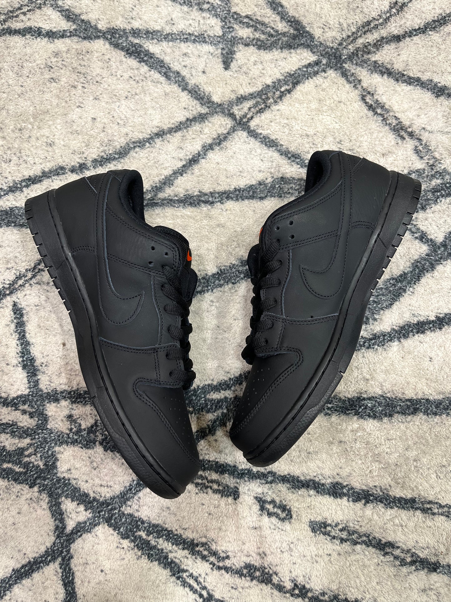 Nike Dunk SB Low Black