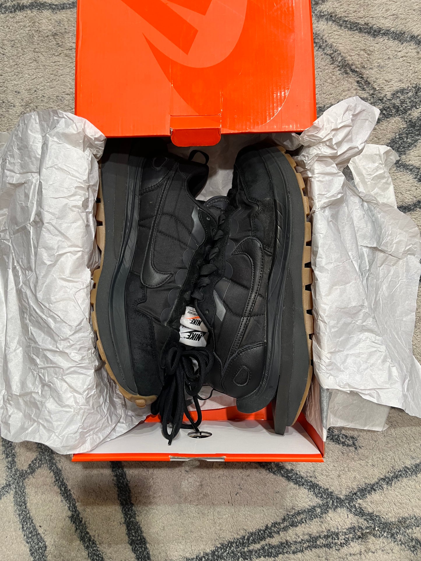 Nike Sacai Vaporwaffle Black Gum