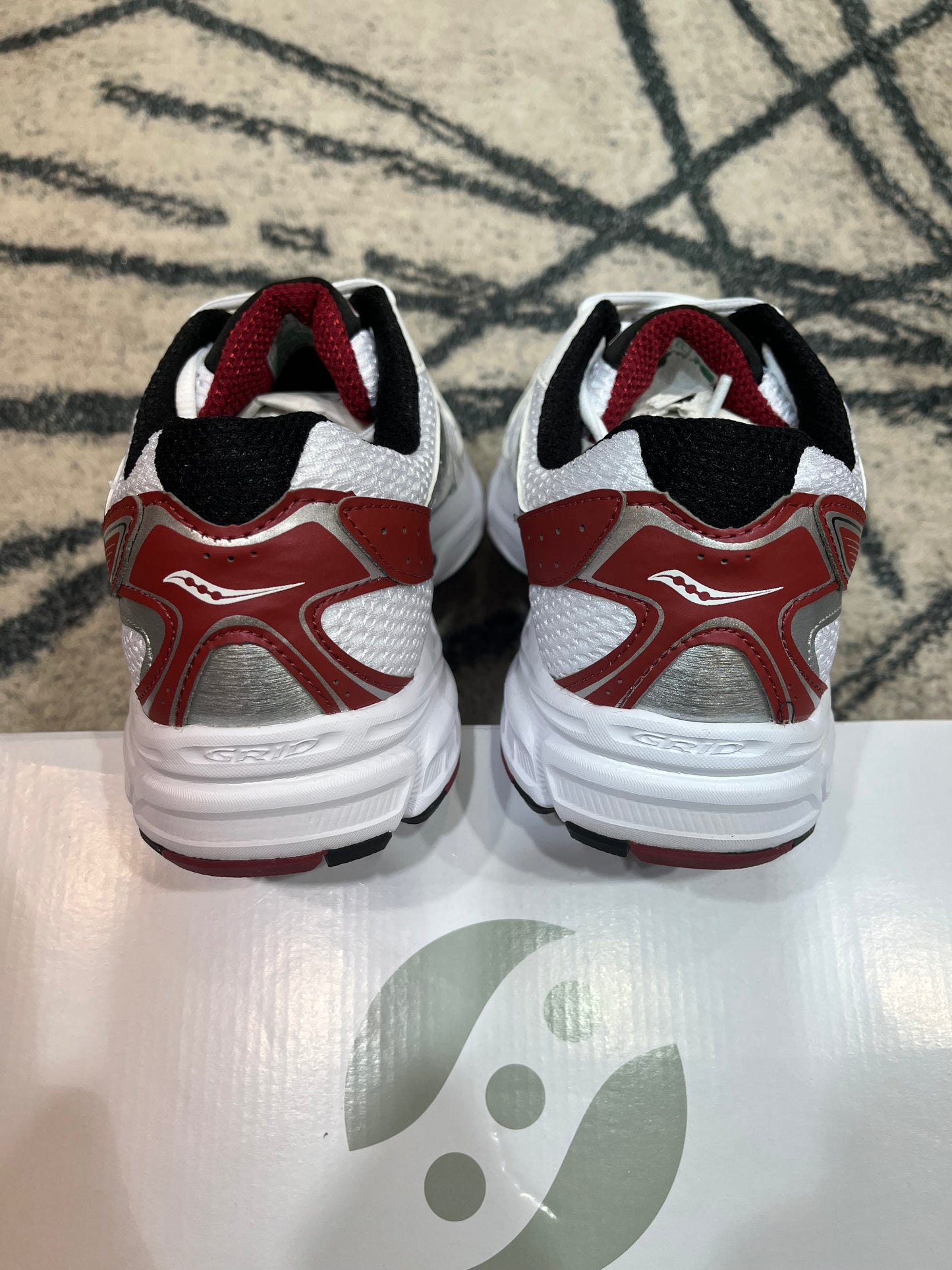Saucony Ride Milenium Red