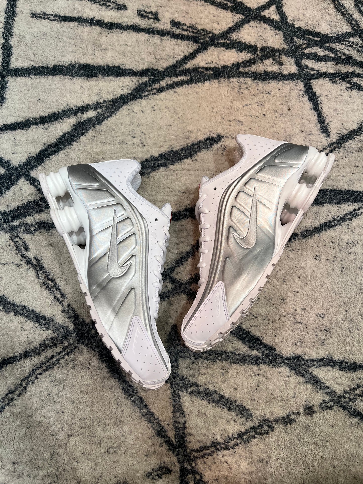 Nike Shox R4 White Metalic Silver
