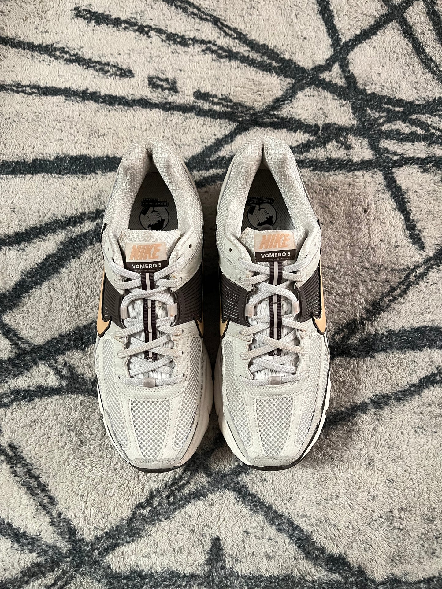 Nike Vomero 5 Light Bone Sesame