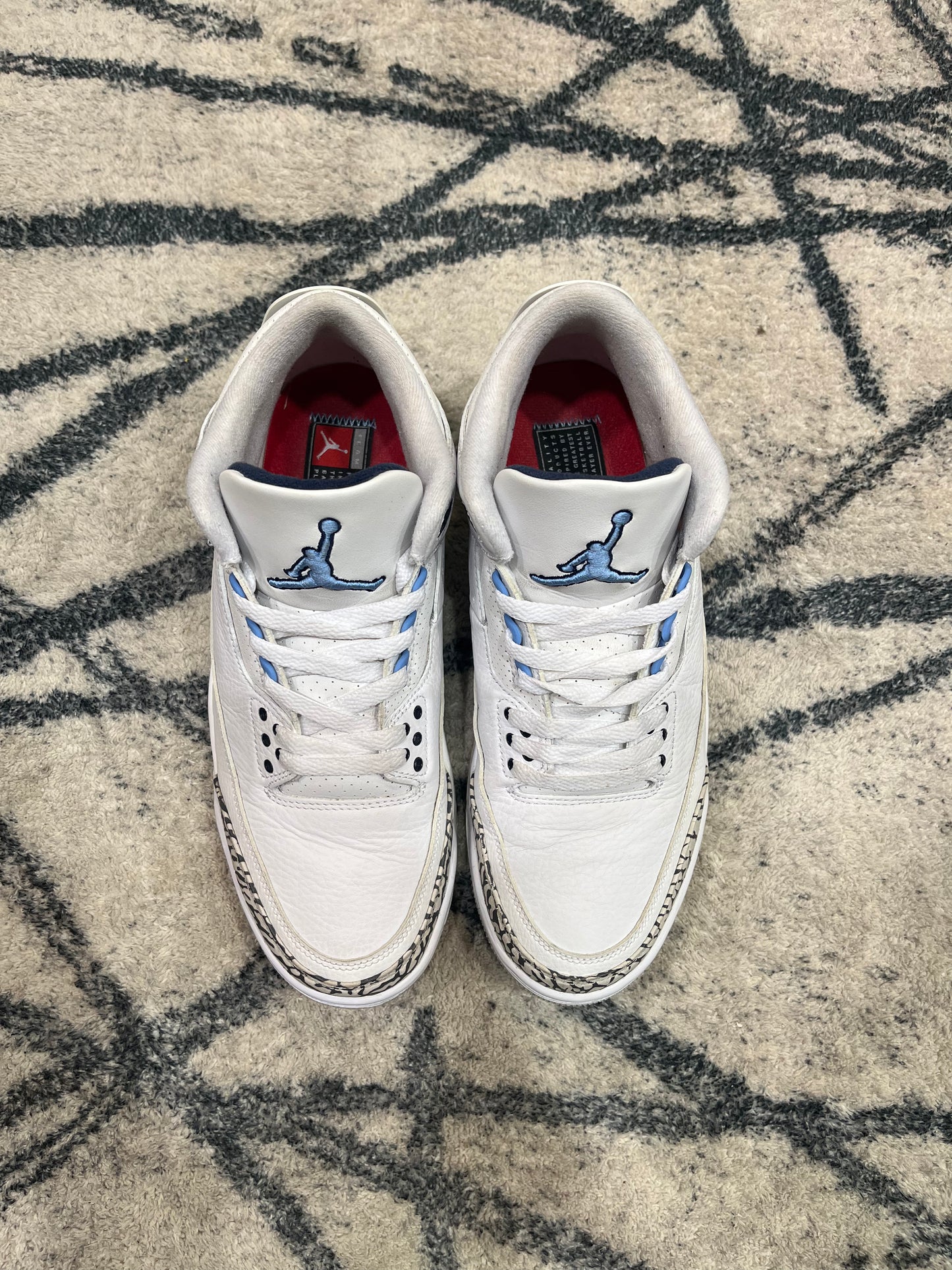 Air Jordan 3 Retro UNC
