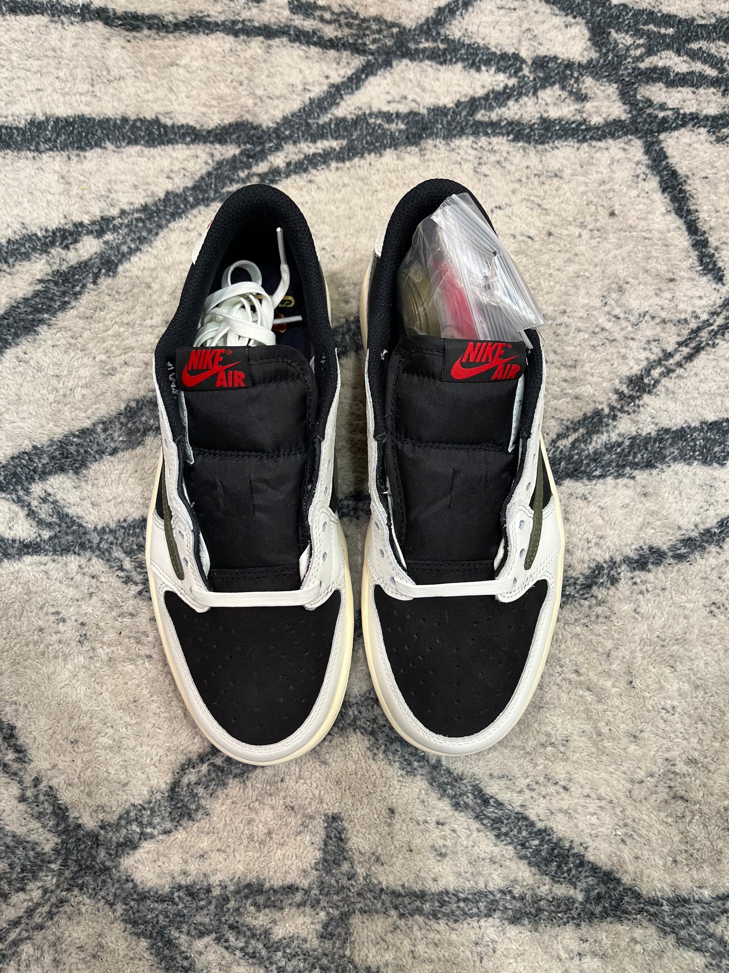Air Jordan 1 Travis Reverse Olive