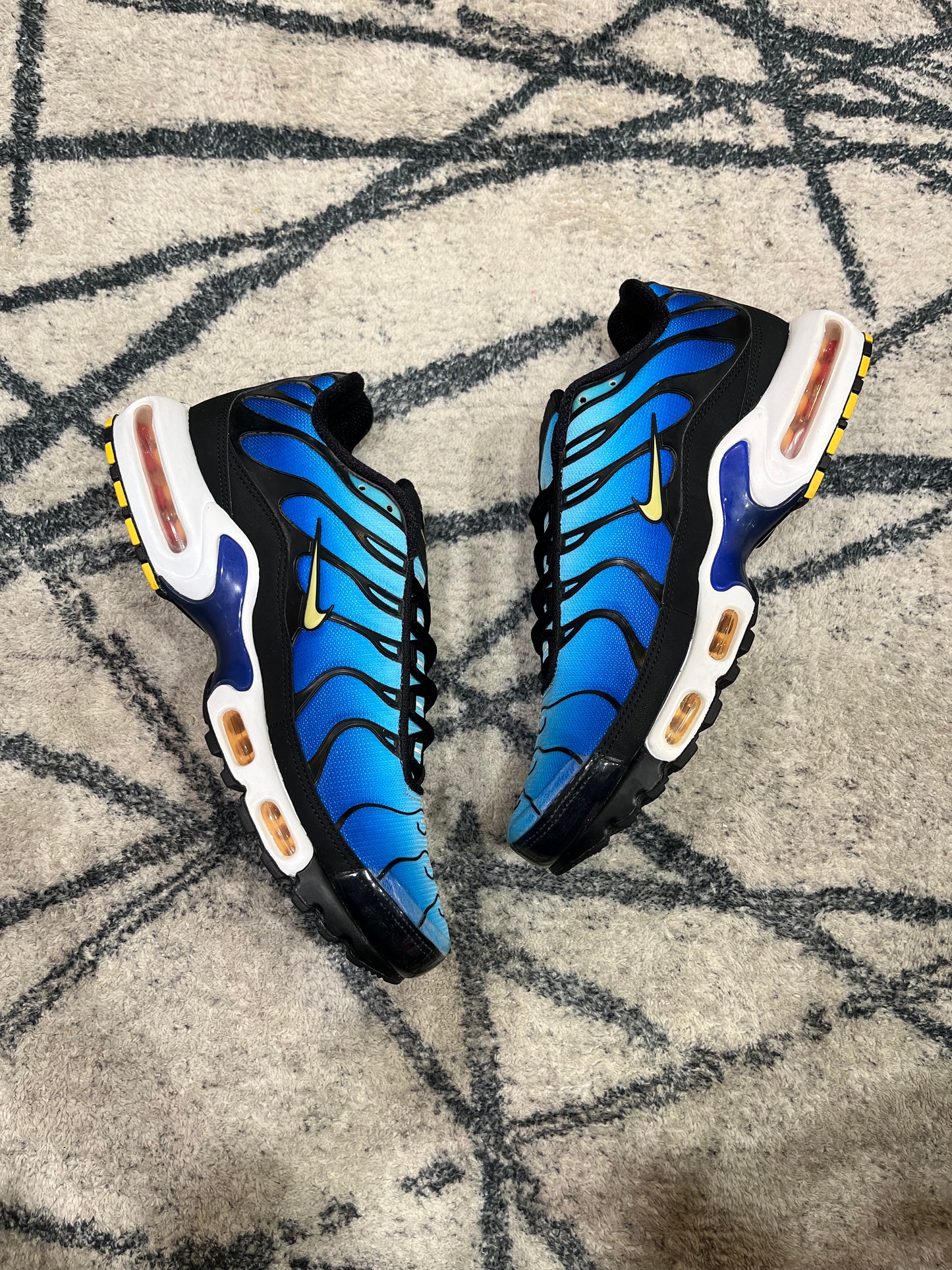 Nike Air Max Plus OG Hyper Blue