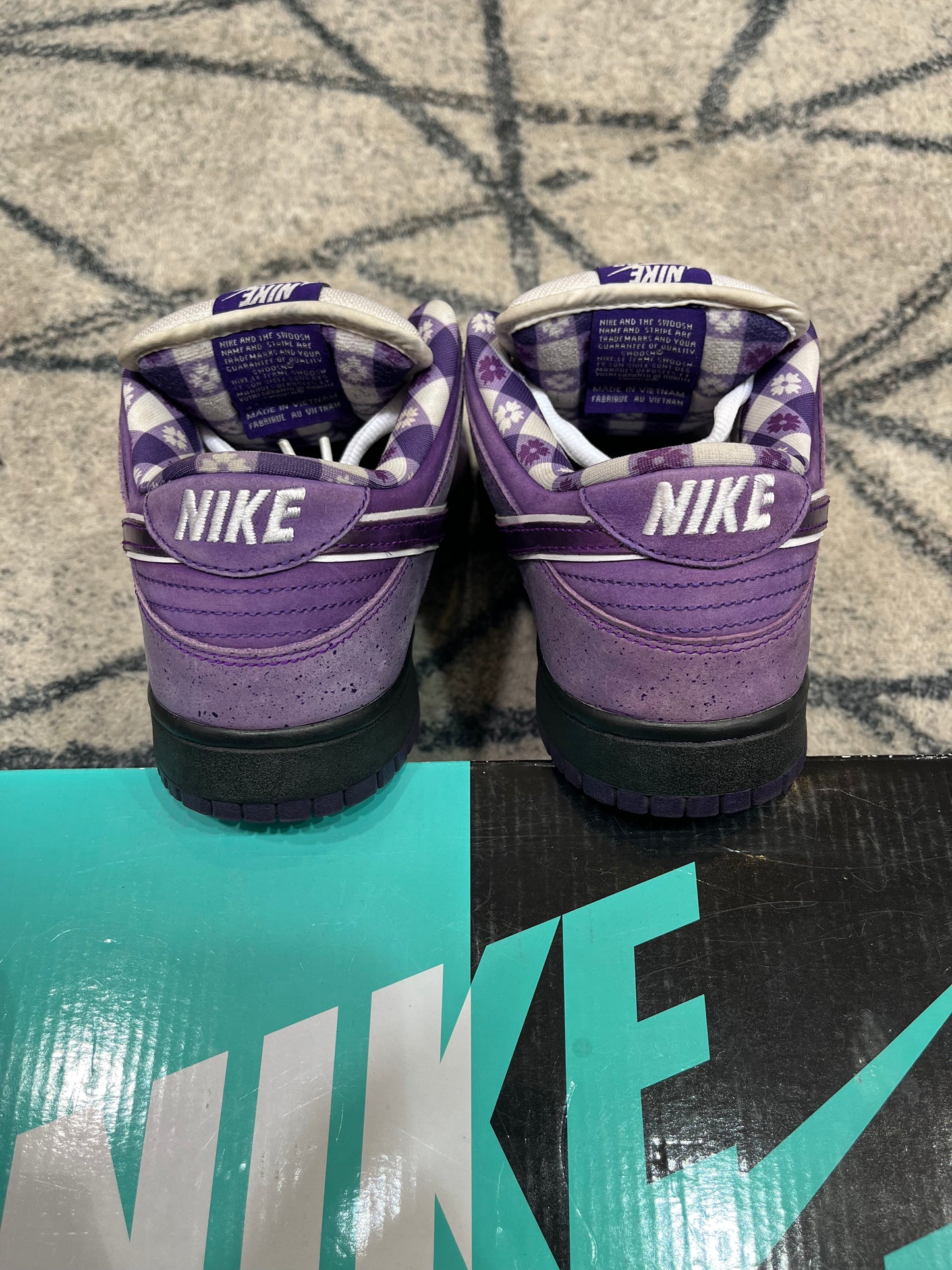 Nike SB Dunk Low Purple Lobster