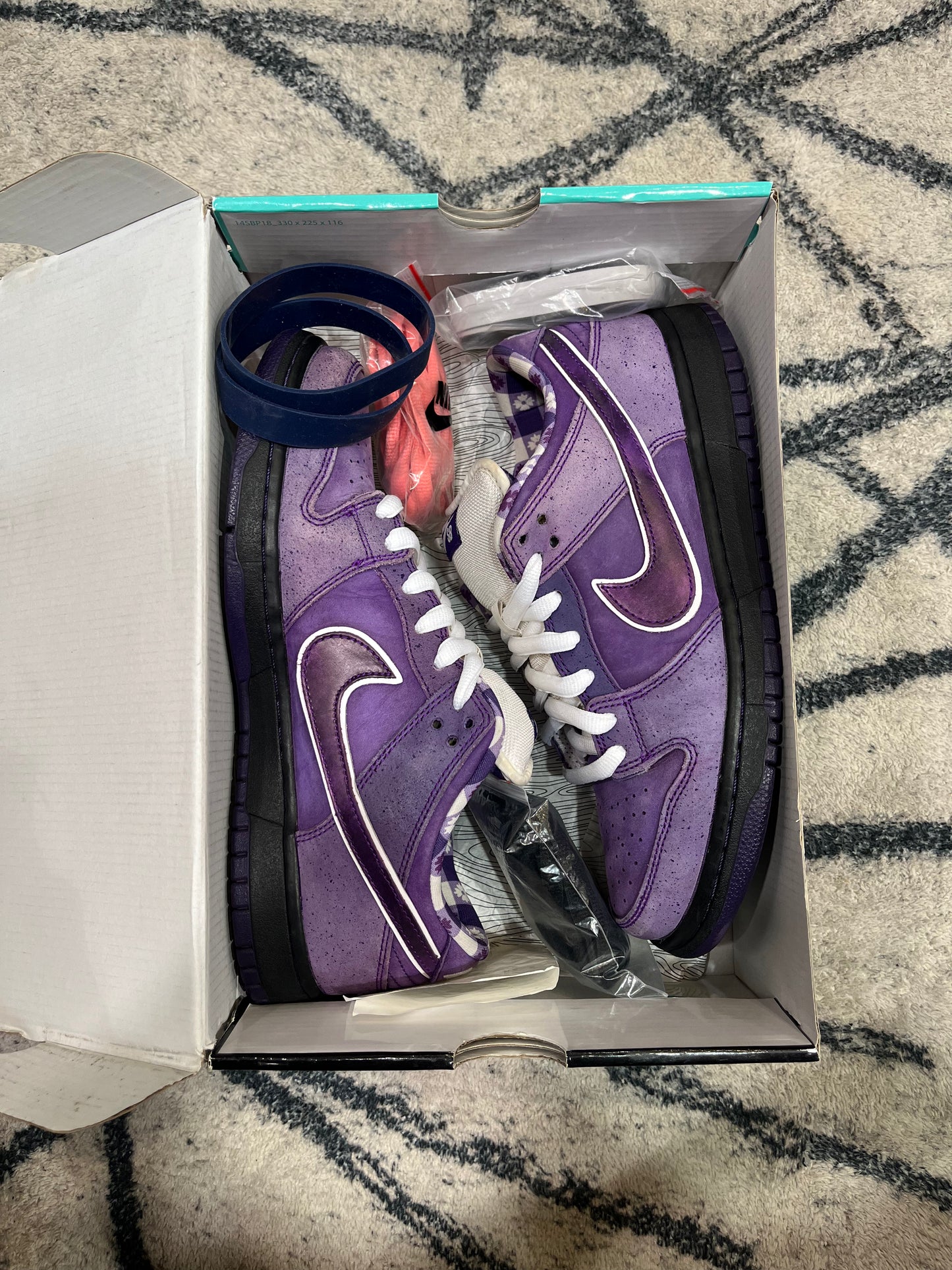 Nike SB Dunk Low Purple Lobster