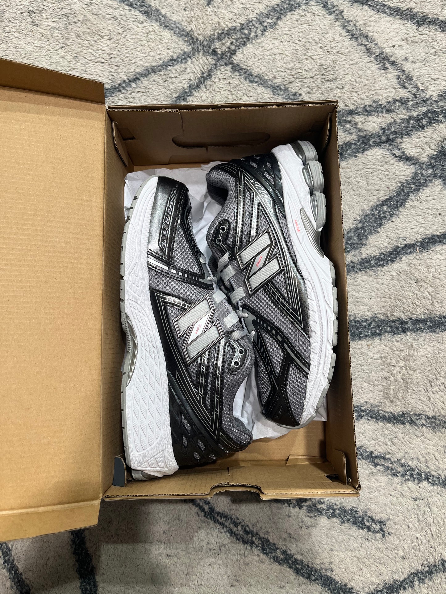 New Balance 1906 Grey