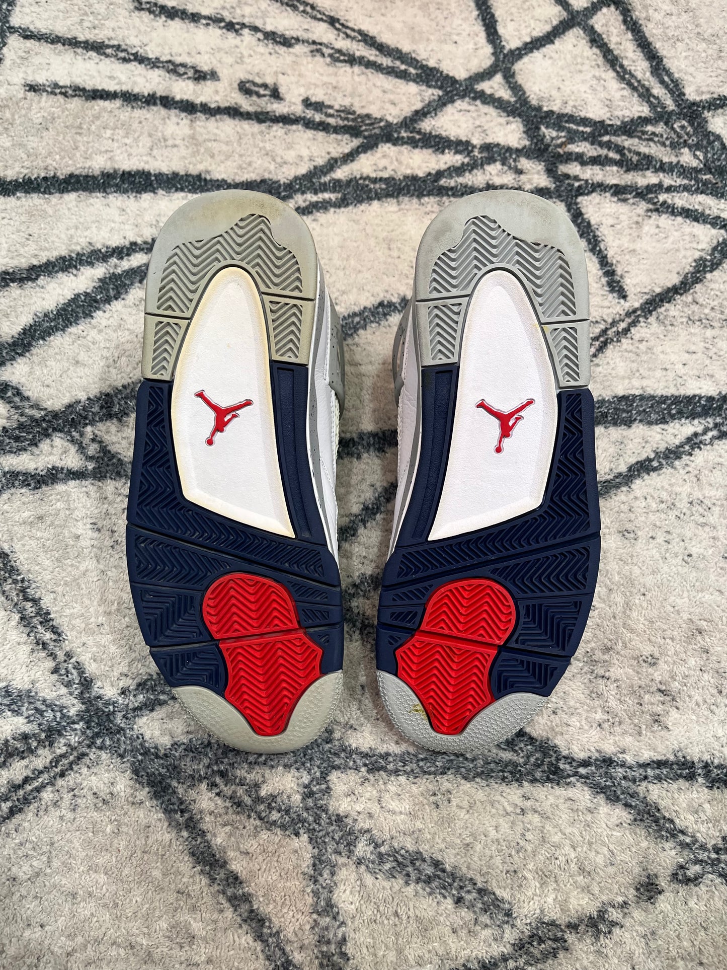 Air Jordan 4 Midnight Navy