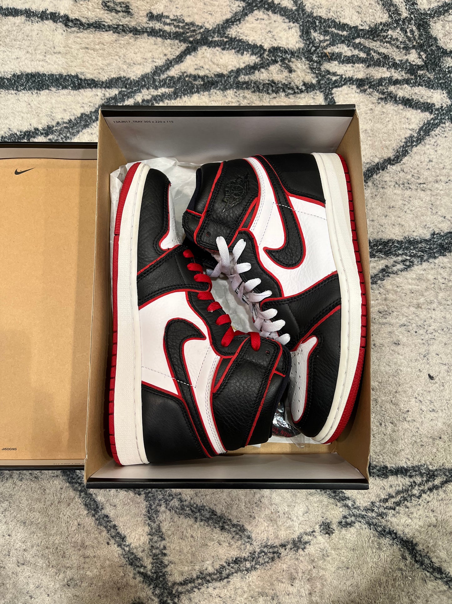 Air Jordan 1 Mid Gym Black Red