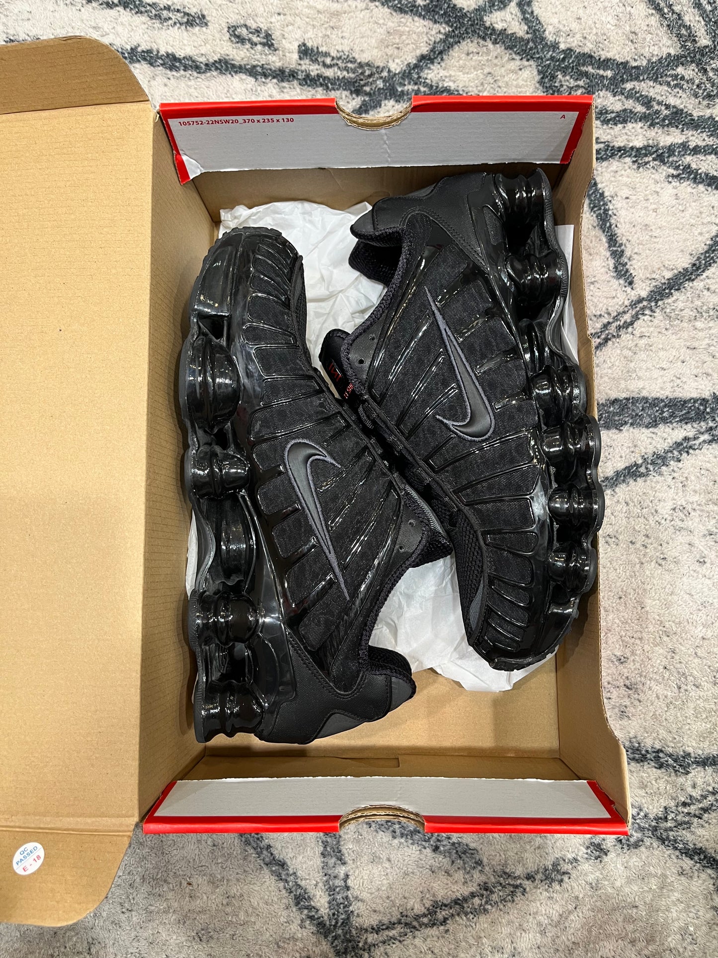 Nike Shox Black
