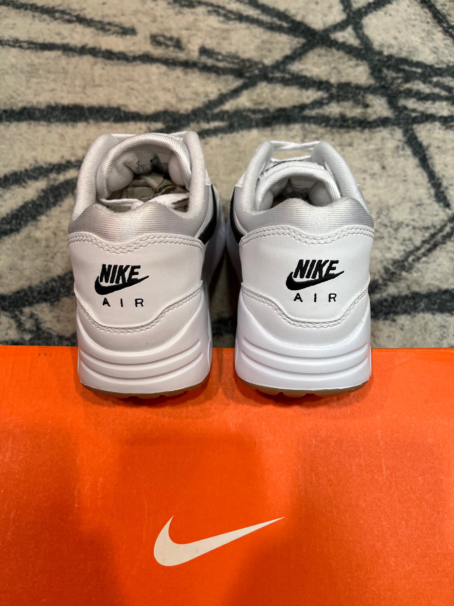Nike Air Max 1 White Gum